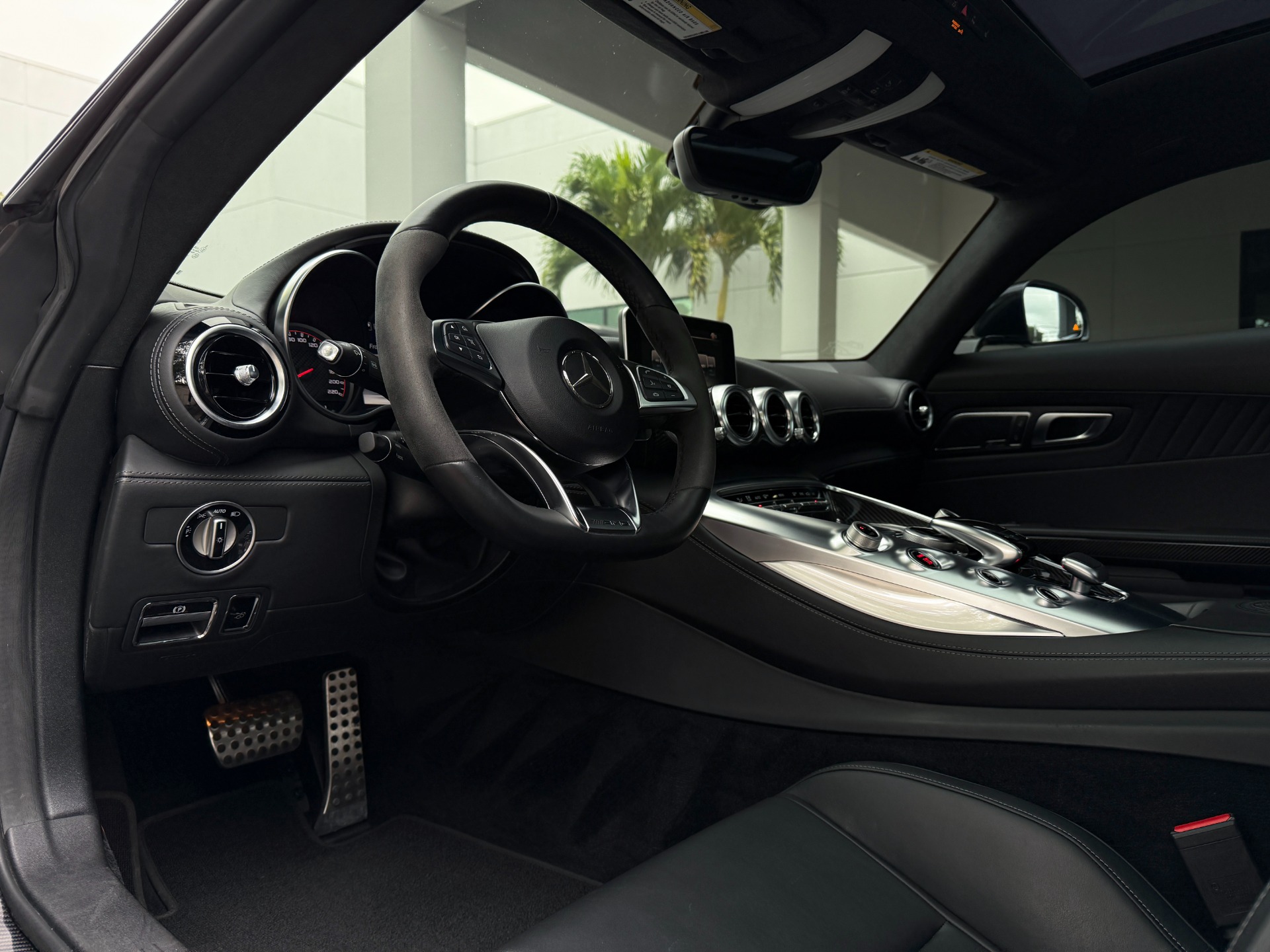Used-2016-Mercedes-Benz-AMG-GT-S