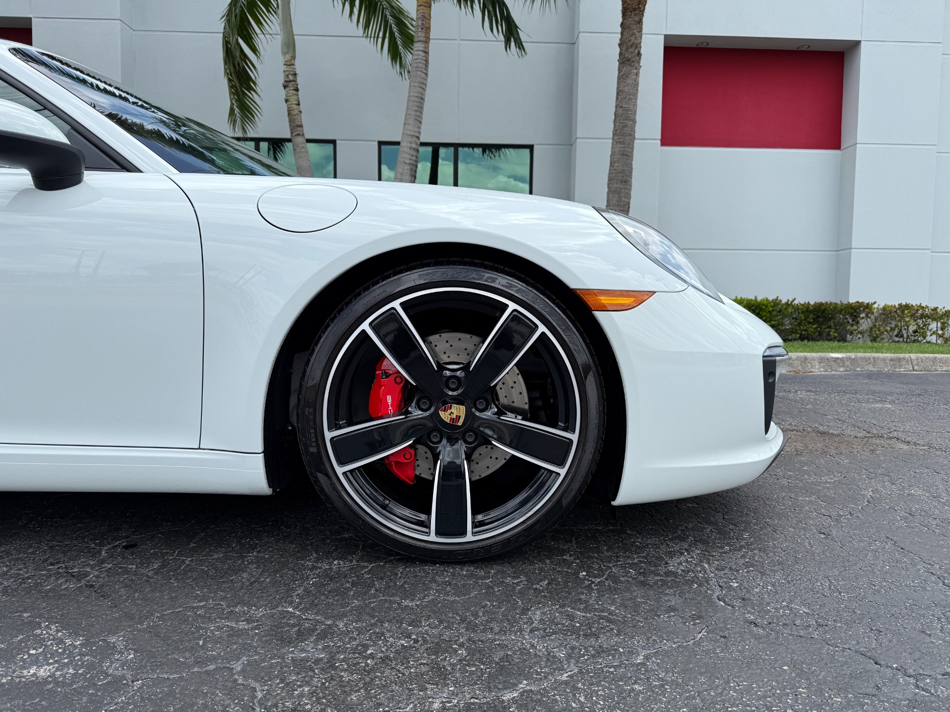 Used-2017-Porsche-911-Carrera-S