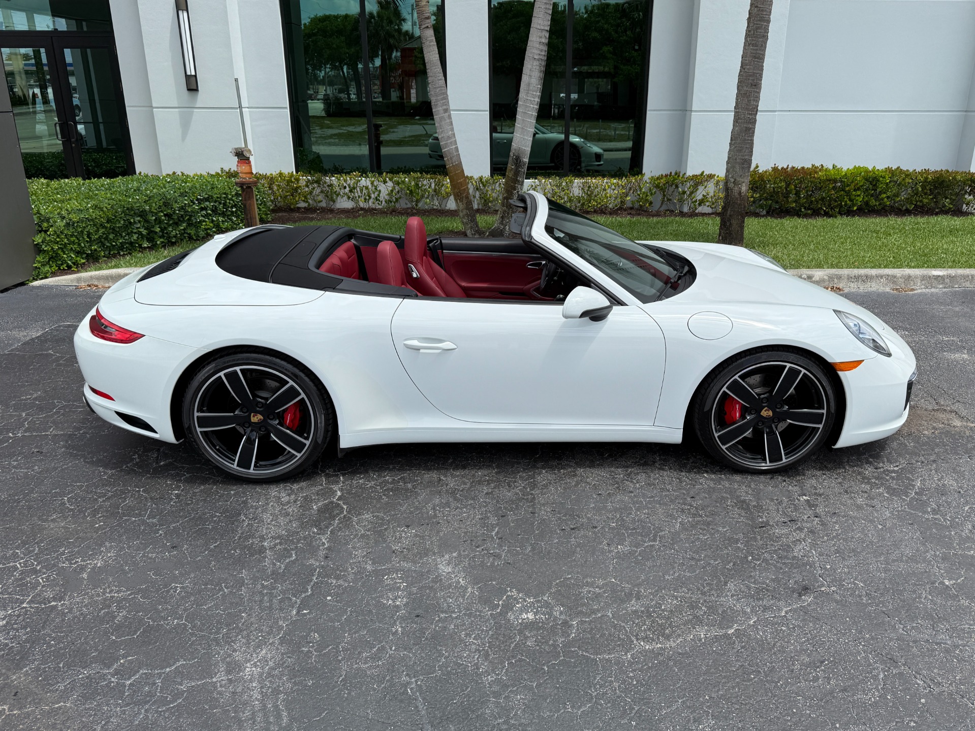 Used-2017-Porsche-911-Carrera-S