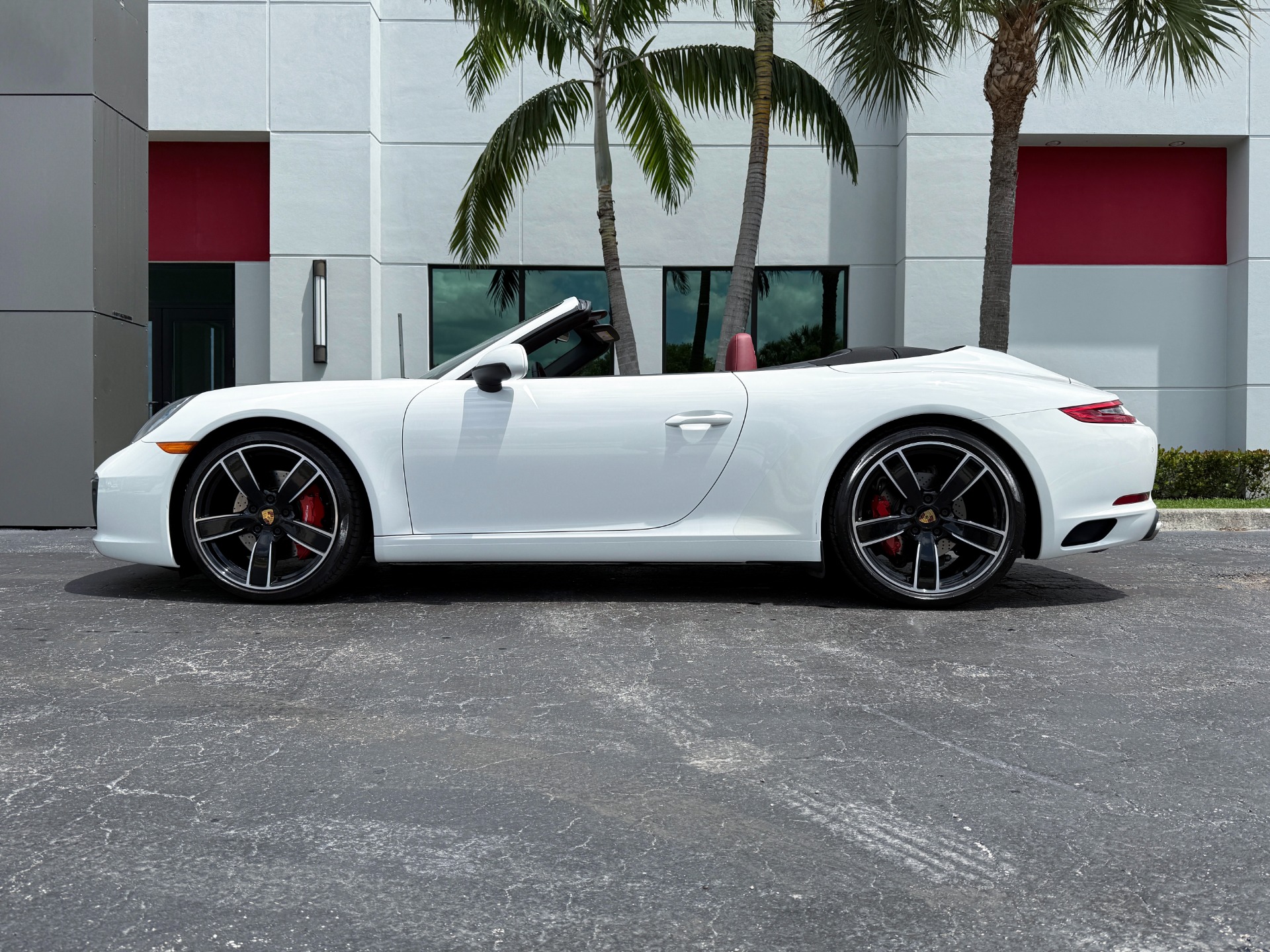 Used-2017-Porsche-911-Carrera-S