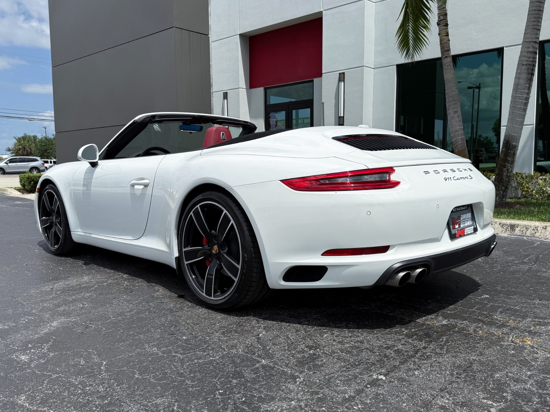Used-2017-Porsche-911-Carrera-S