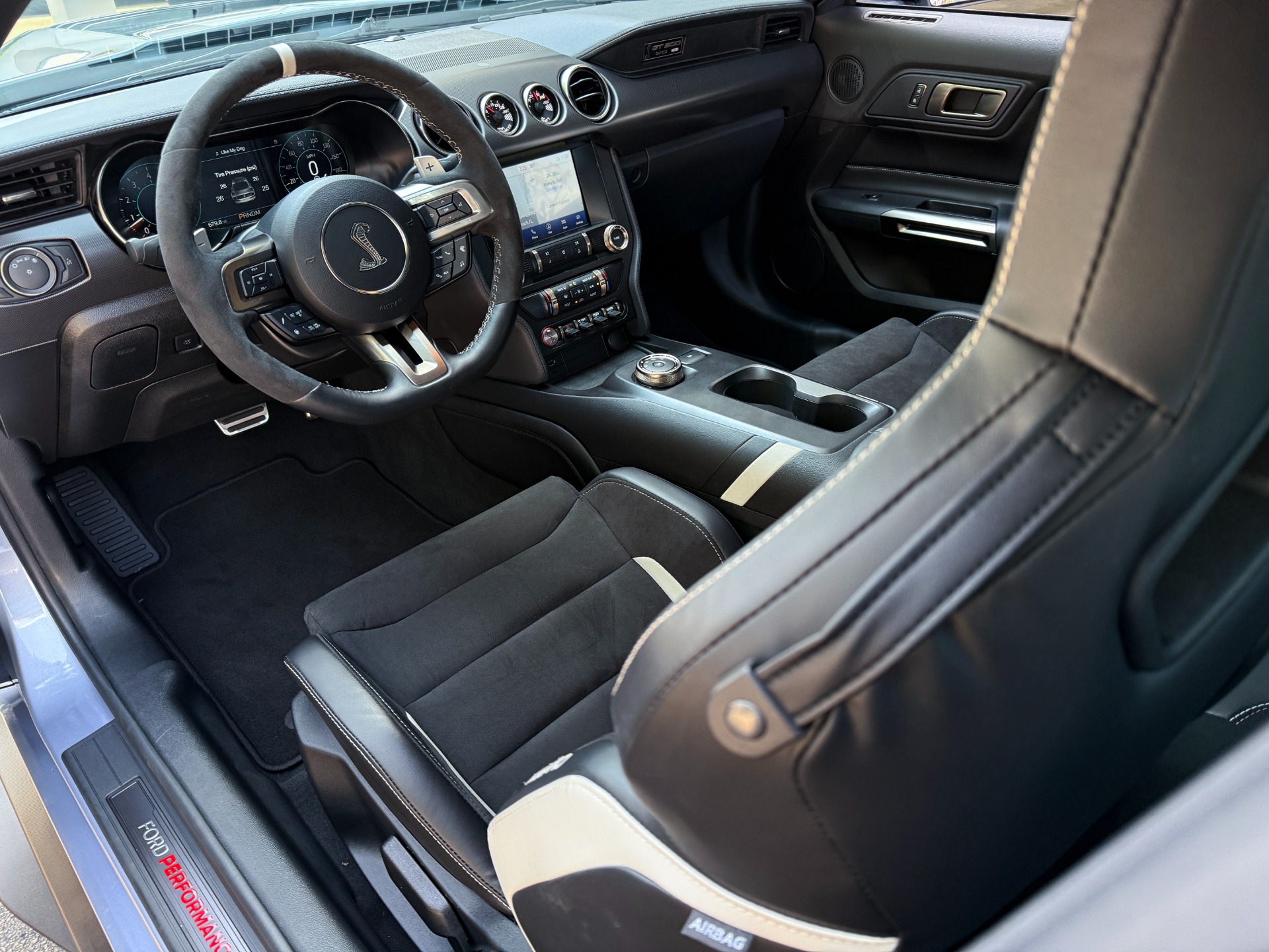 Used-2022-Ford-Mustang-Shelby-GT500