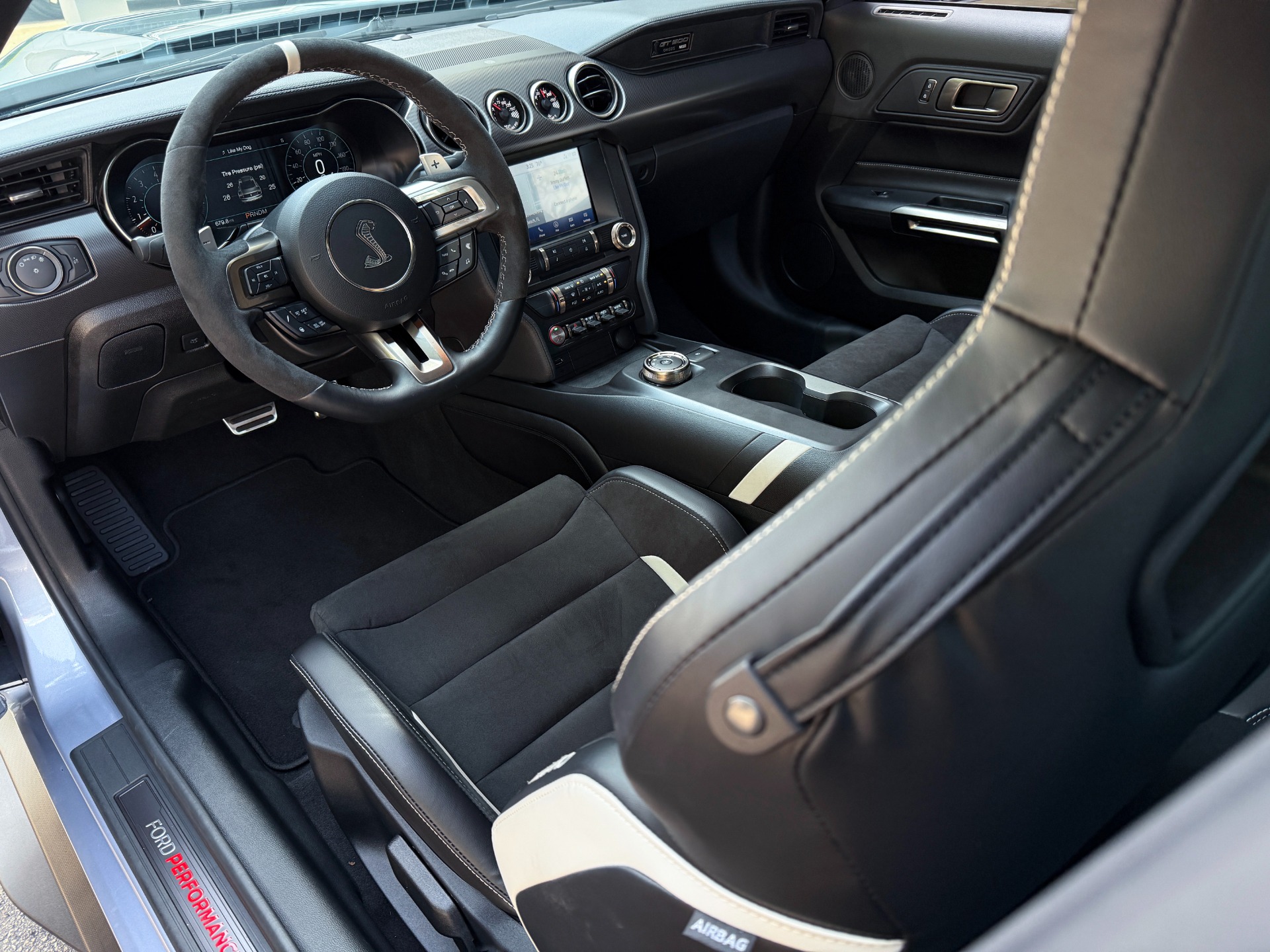 Used-2022-Ford-Mustang-Shelby-GT500