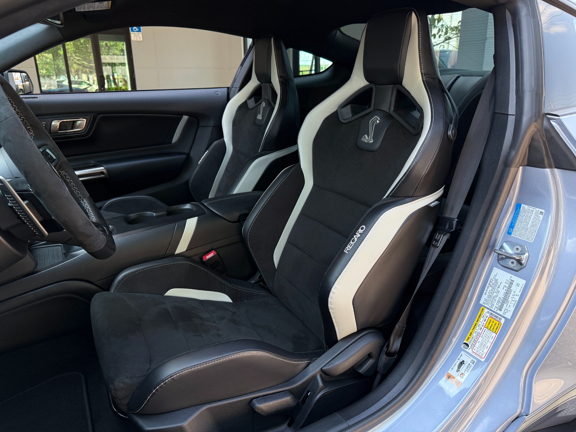 Used-2022-Ford-Mustang-Shelby-GT500
