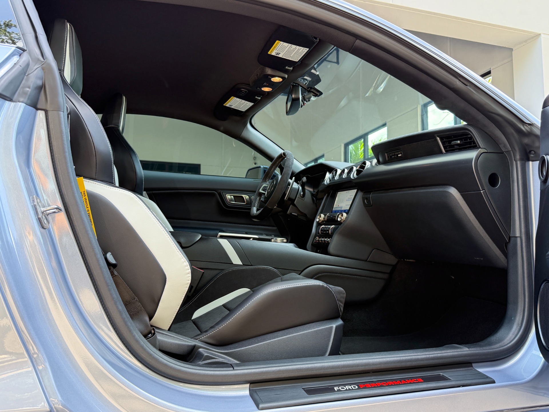 Used-2022-Ford-Mustang-Shelby-GT500