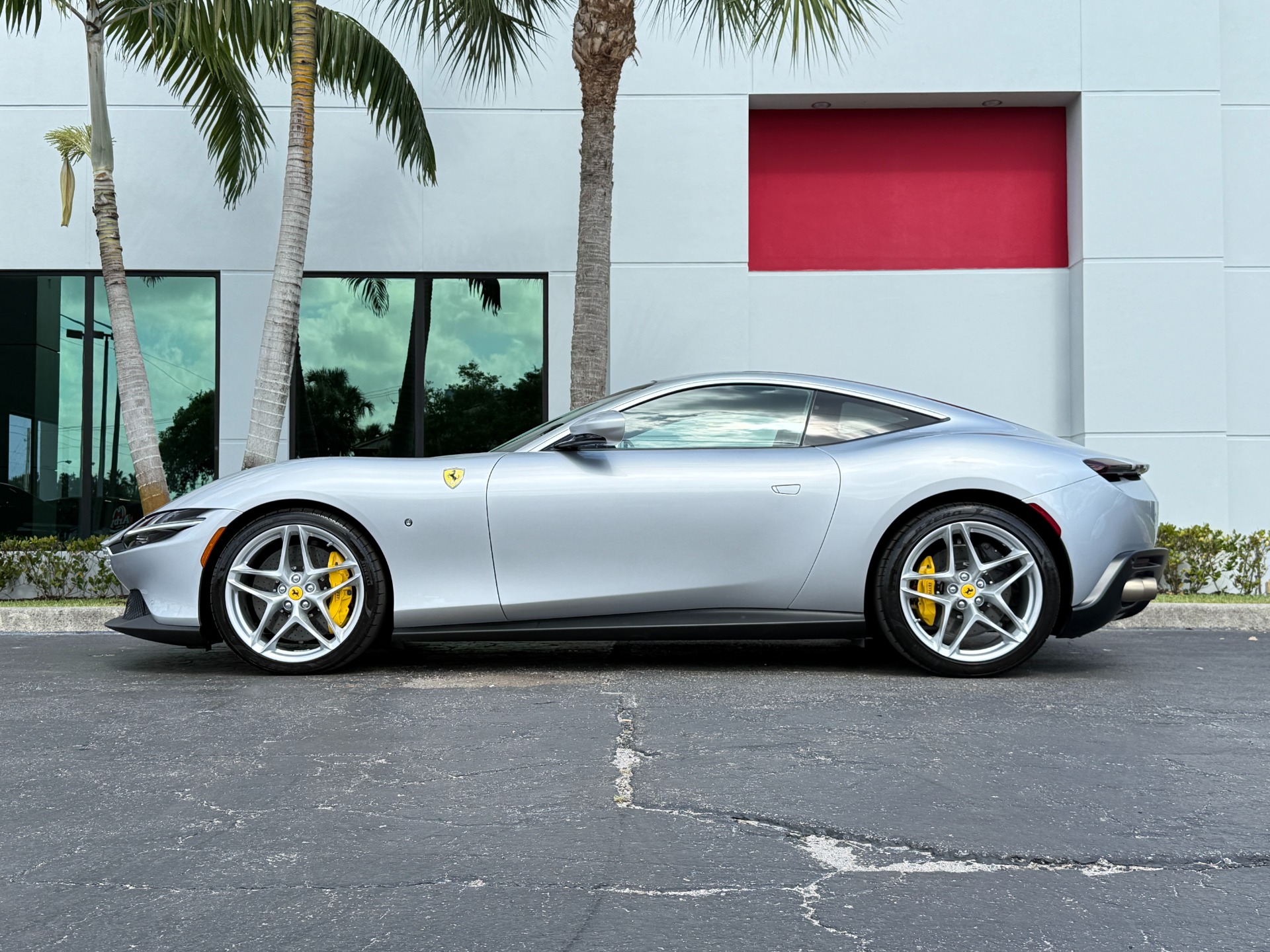 Used-2022-Ferrari-Roma