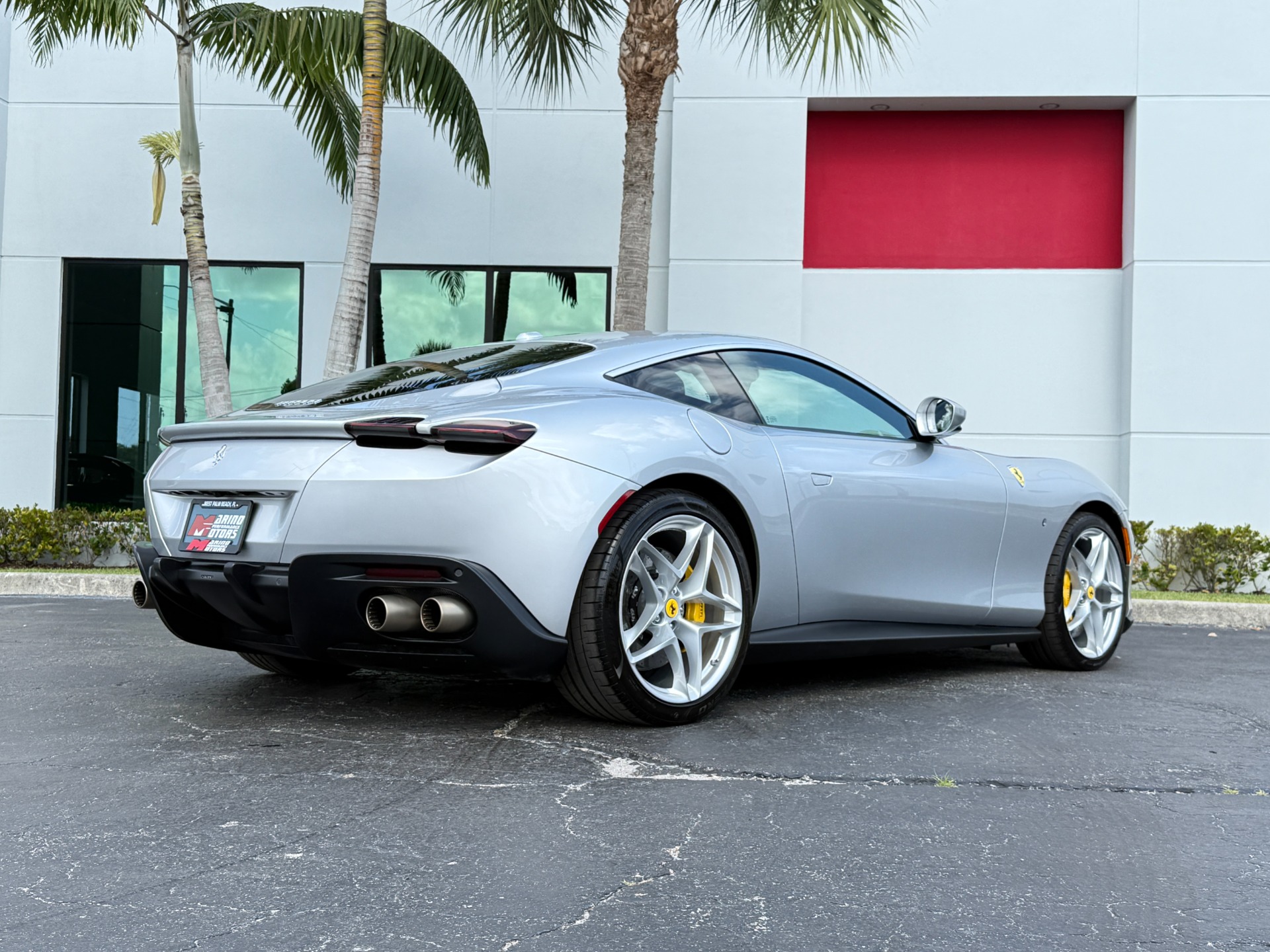 Used-2022-Ferrari-Roma