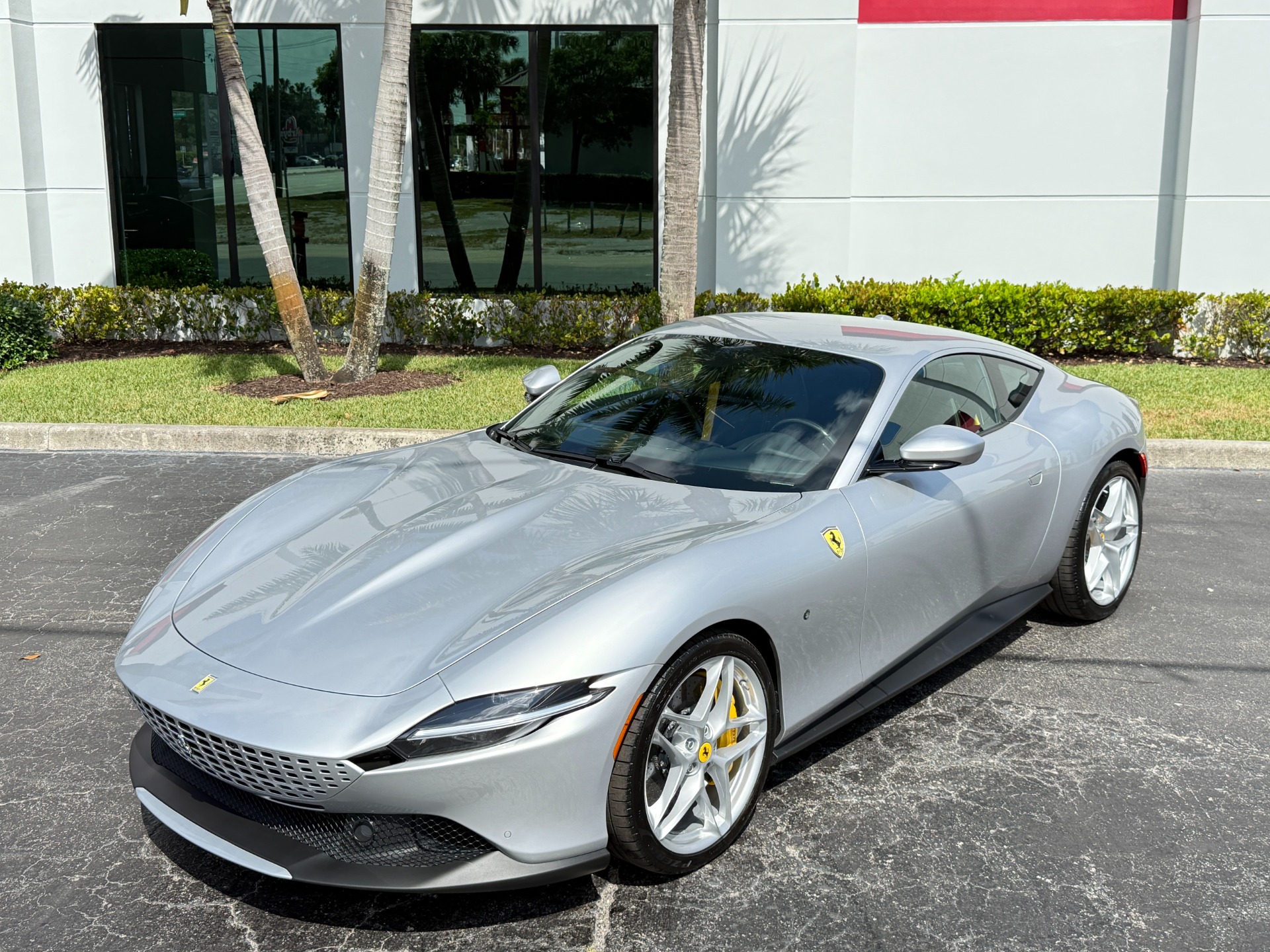 Used-2022-Ferrari-Roma