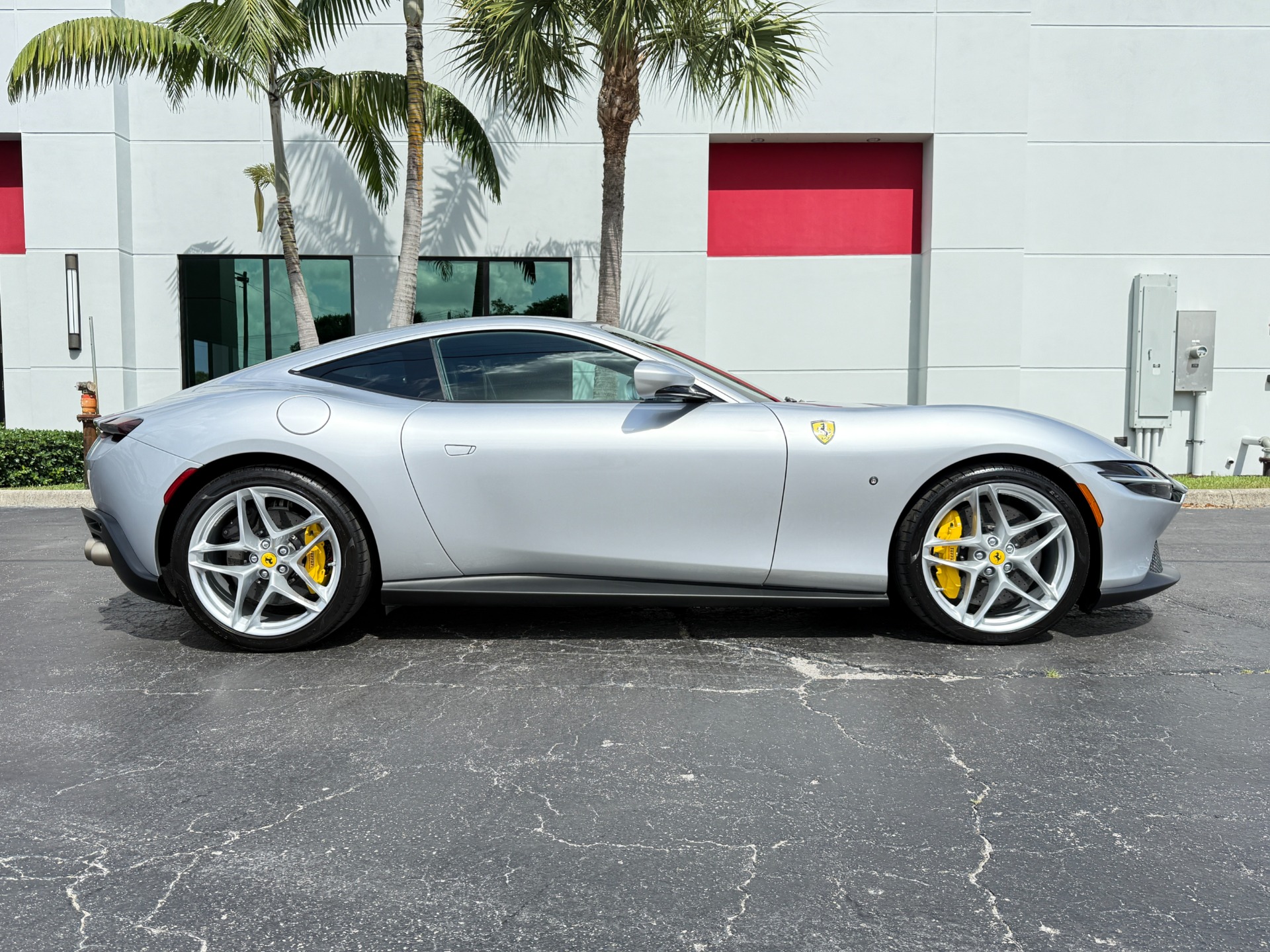 Used-2022-Ferrari-Roma