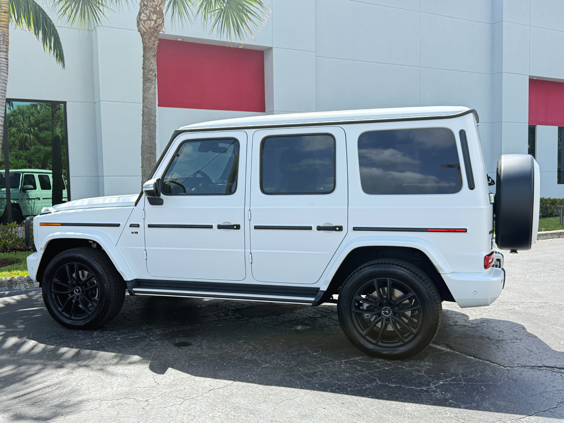 Used-2024-Mercedes-Benz-G-Class-G-550-Final-Edition