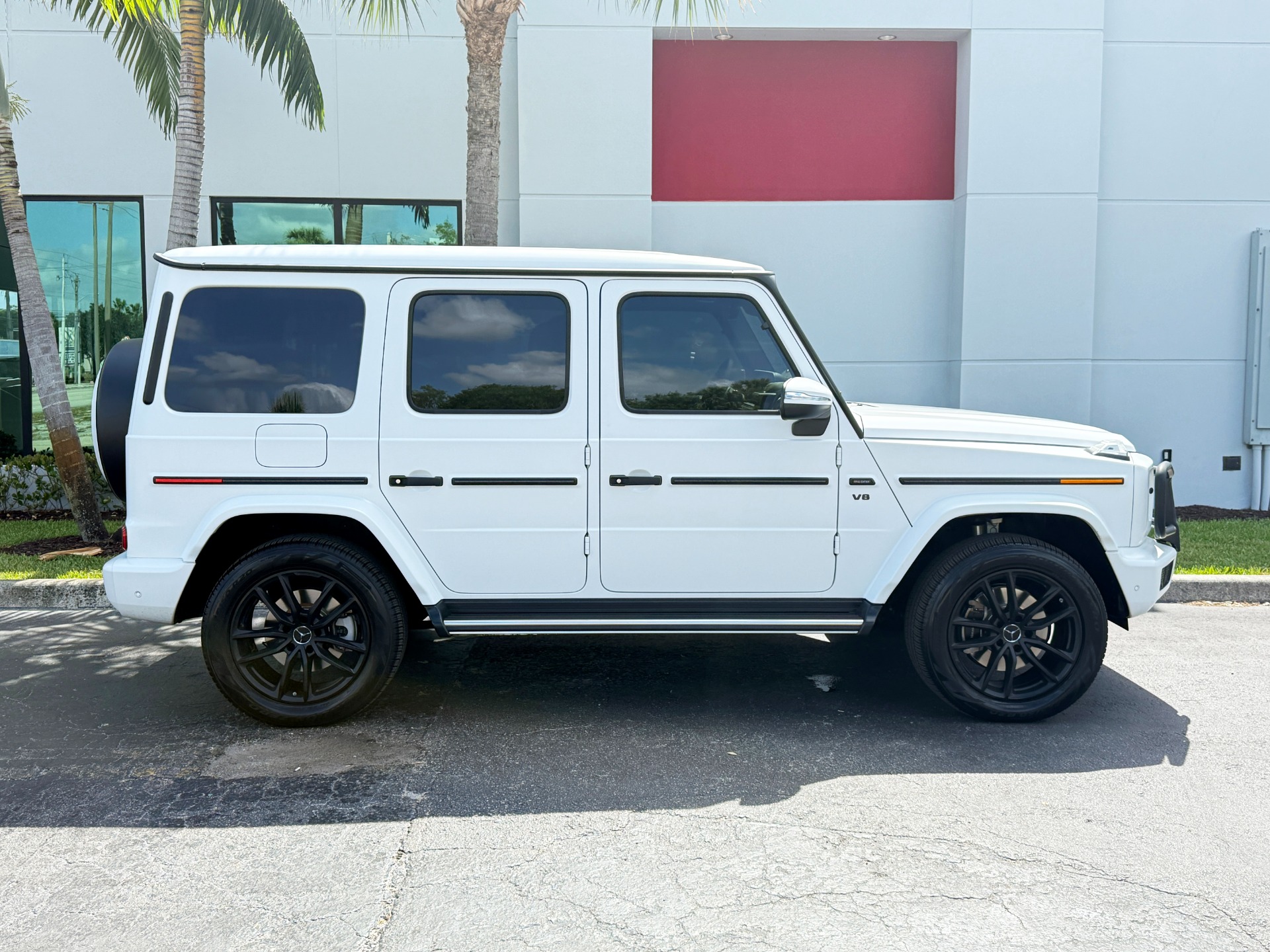Used-2024-Mercedes-Benz-G-Class-G-550-Final-Edition
