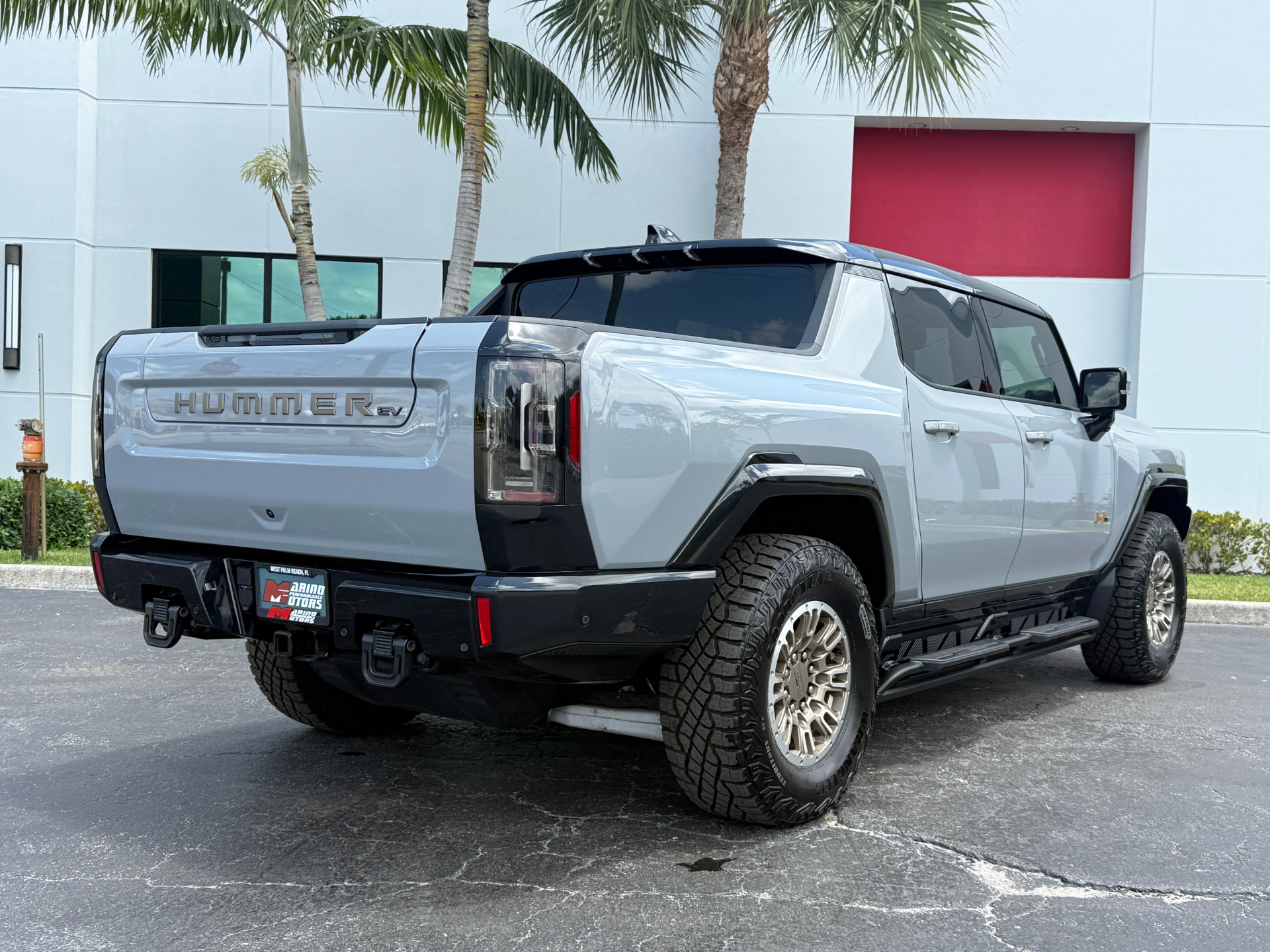 Used-2024-GMC-HUMMER-EV-3X