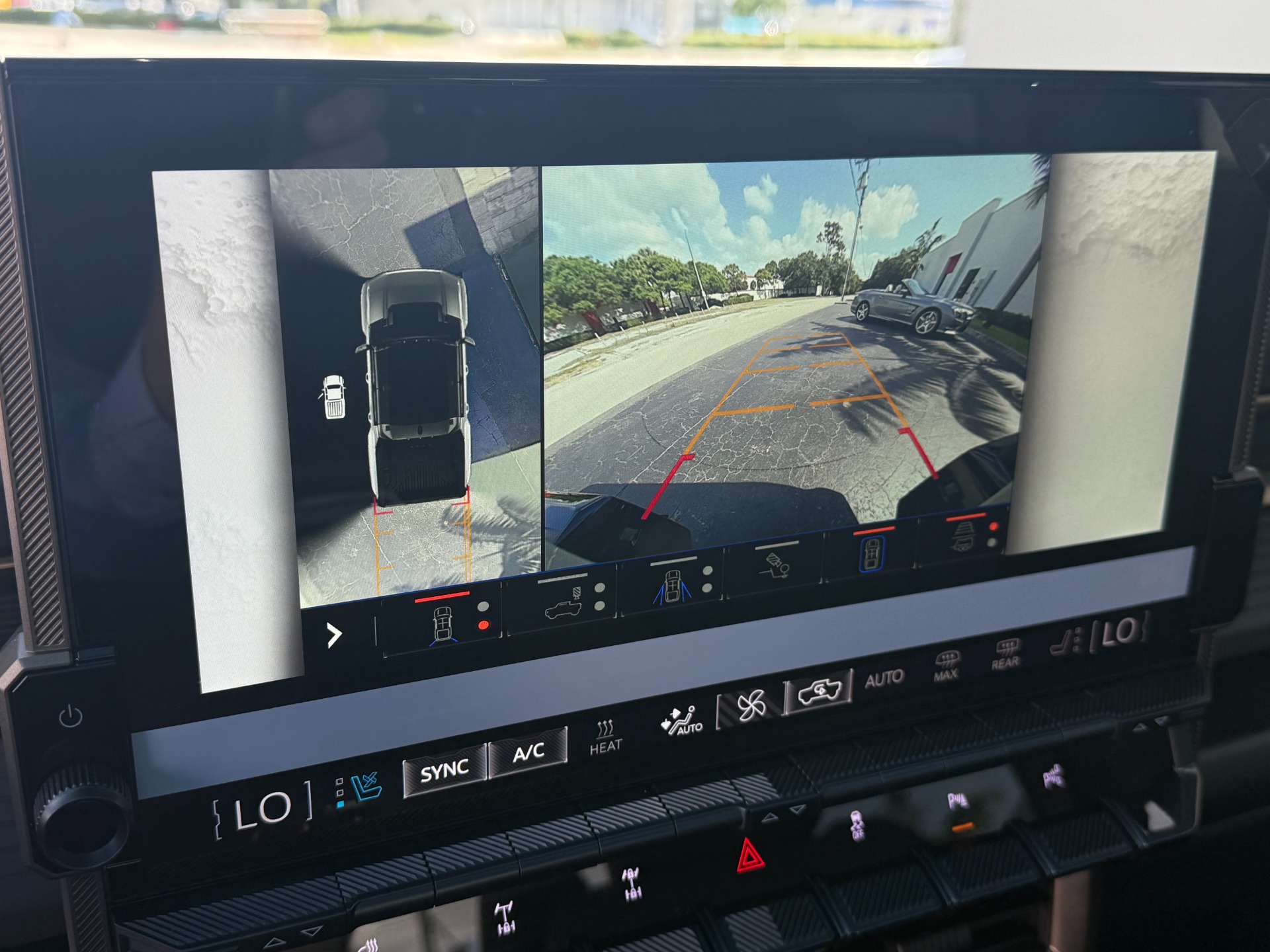 Used-2024-GMC-HUMMER-EV-3X