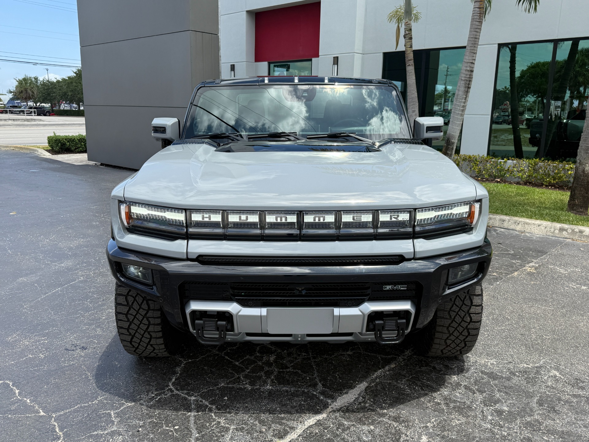Used-2024-GMC-HUMMER-EV-3X