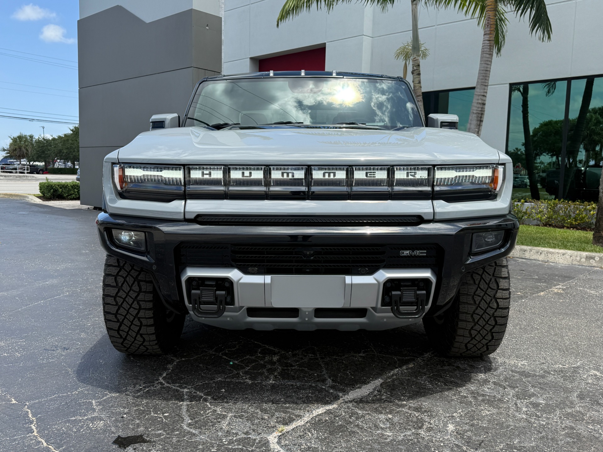 Used-2024-GMC-HUMMER-EV-3X