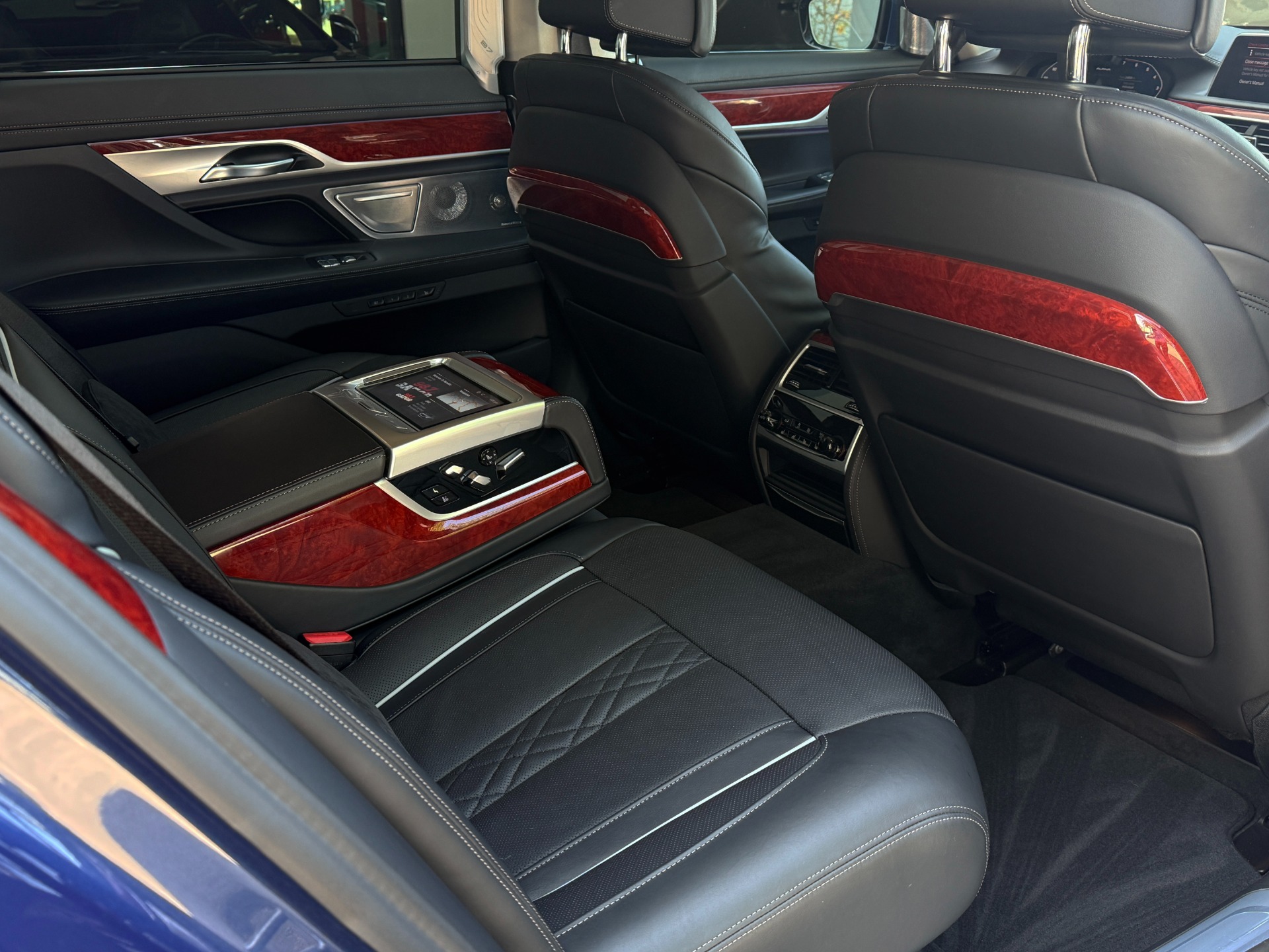 Used-2021-BMW-7-Series-ALPINA-B7-xDrive