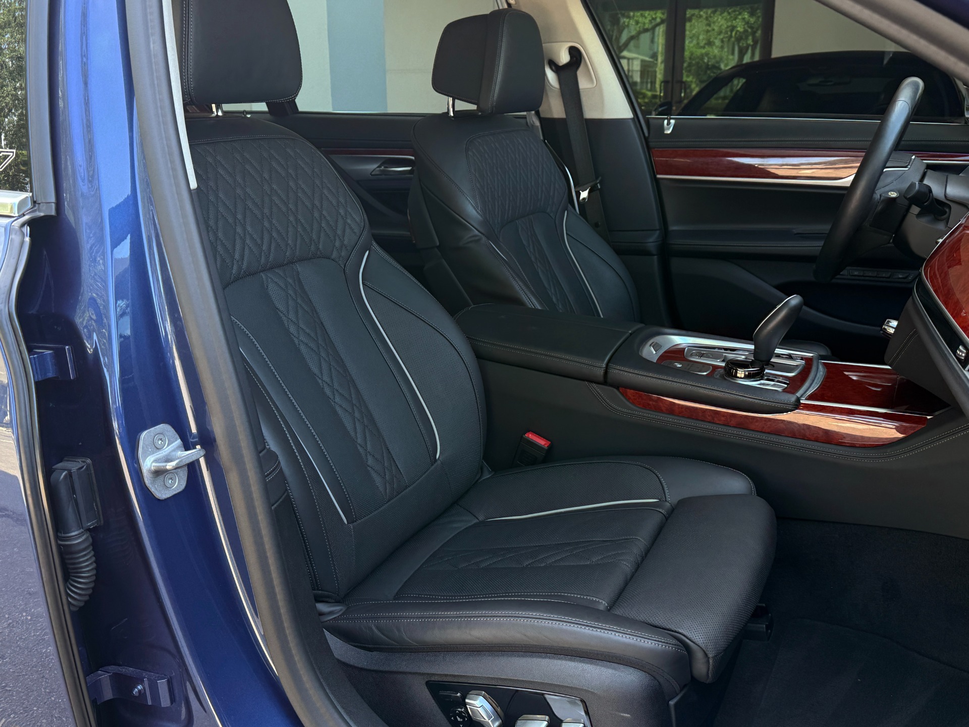 Used-2021-BMW-7-Series-ALPINA-B7-xDrive