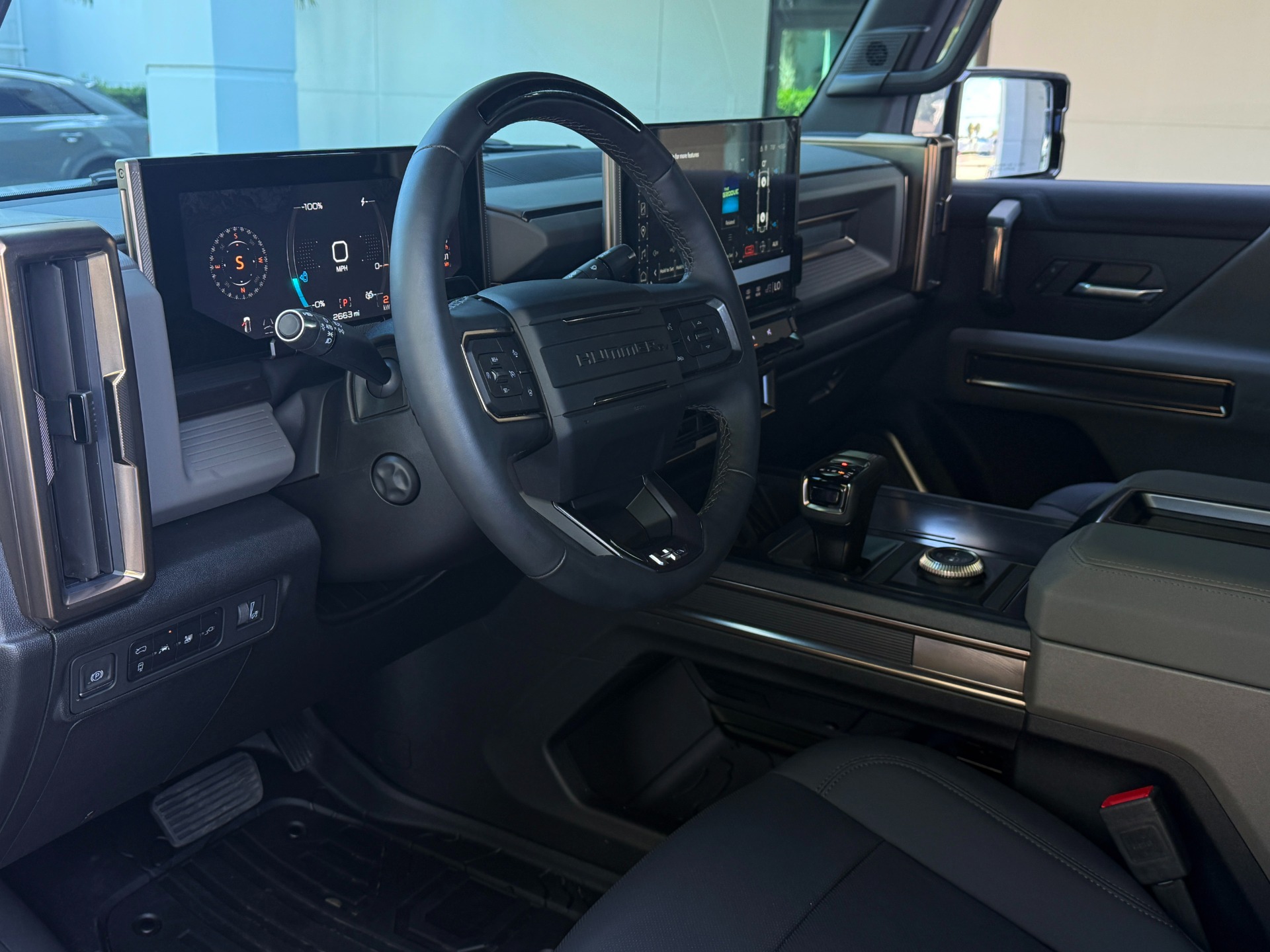 Used-2024-GMC-HUMMER-EV-2X