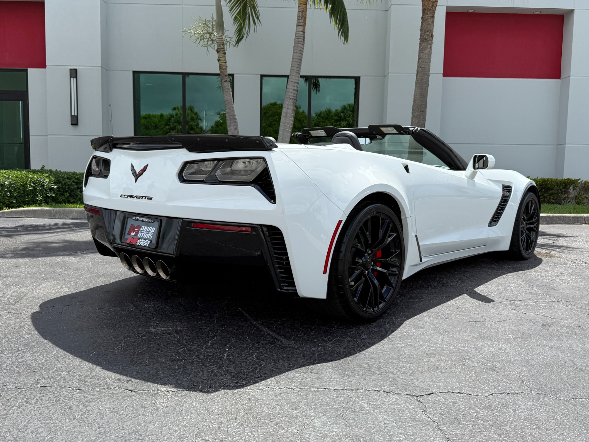 Used-2019-Chevrolet-Corvette-Z06