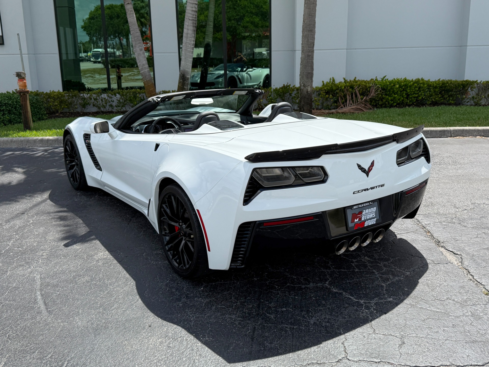 Used-2019-Chevrolet-Corvette-Z06