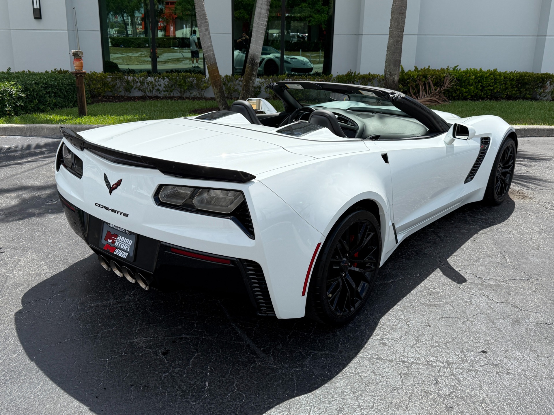 Used-2019-Chevrolet-Corvette-Z06