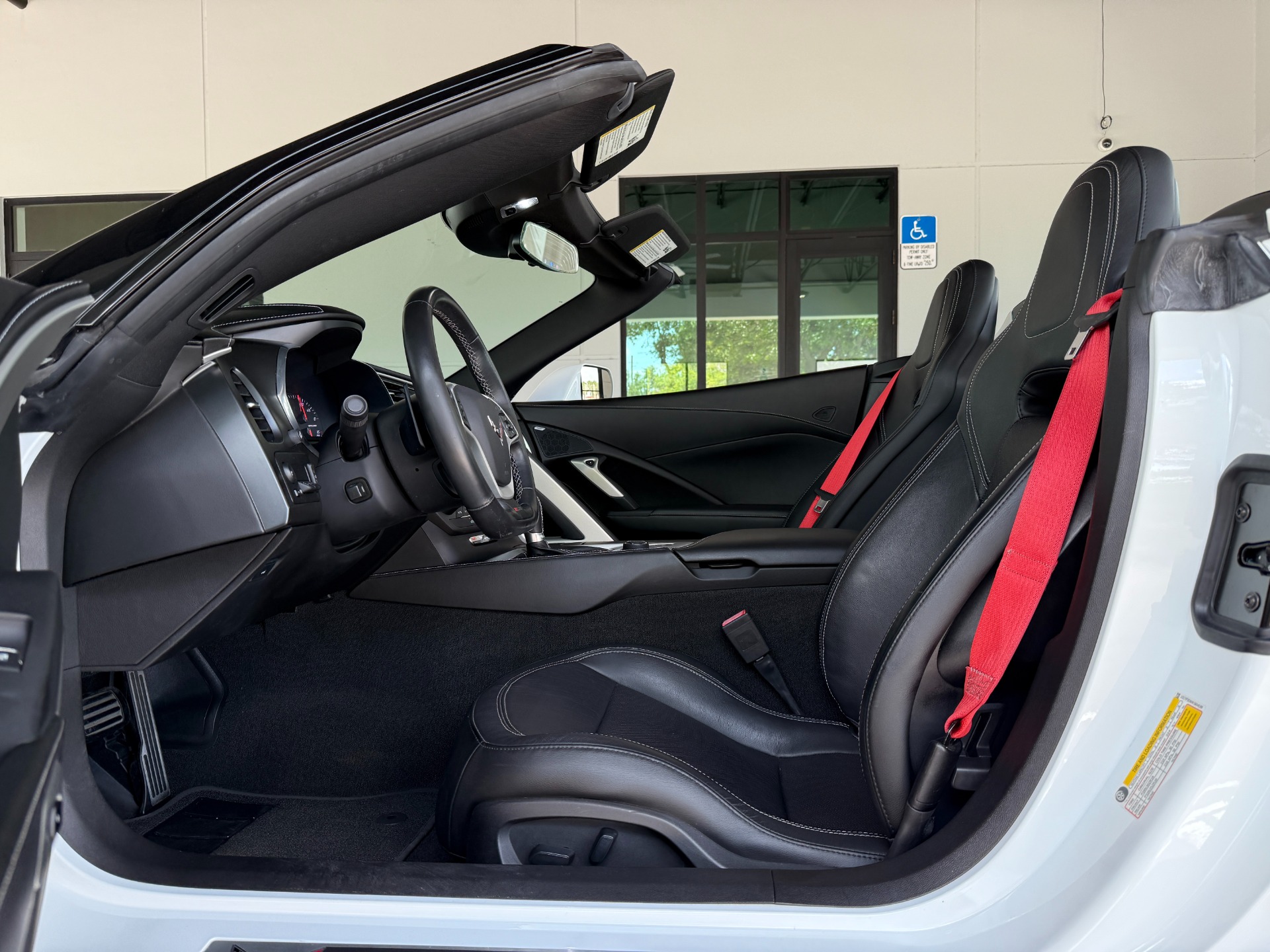 Used-2019-Chevrolet-Corvette-Z06