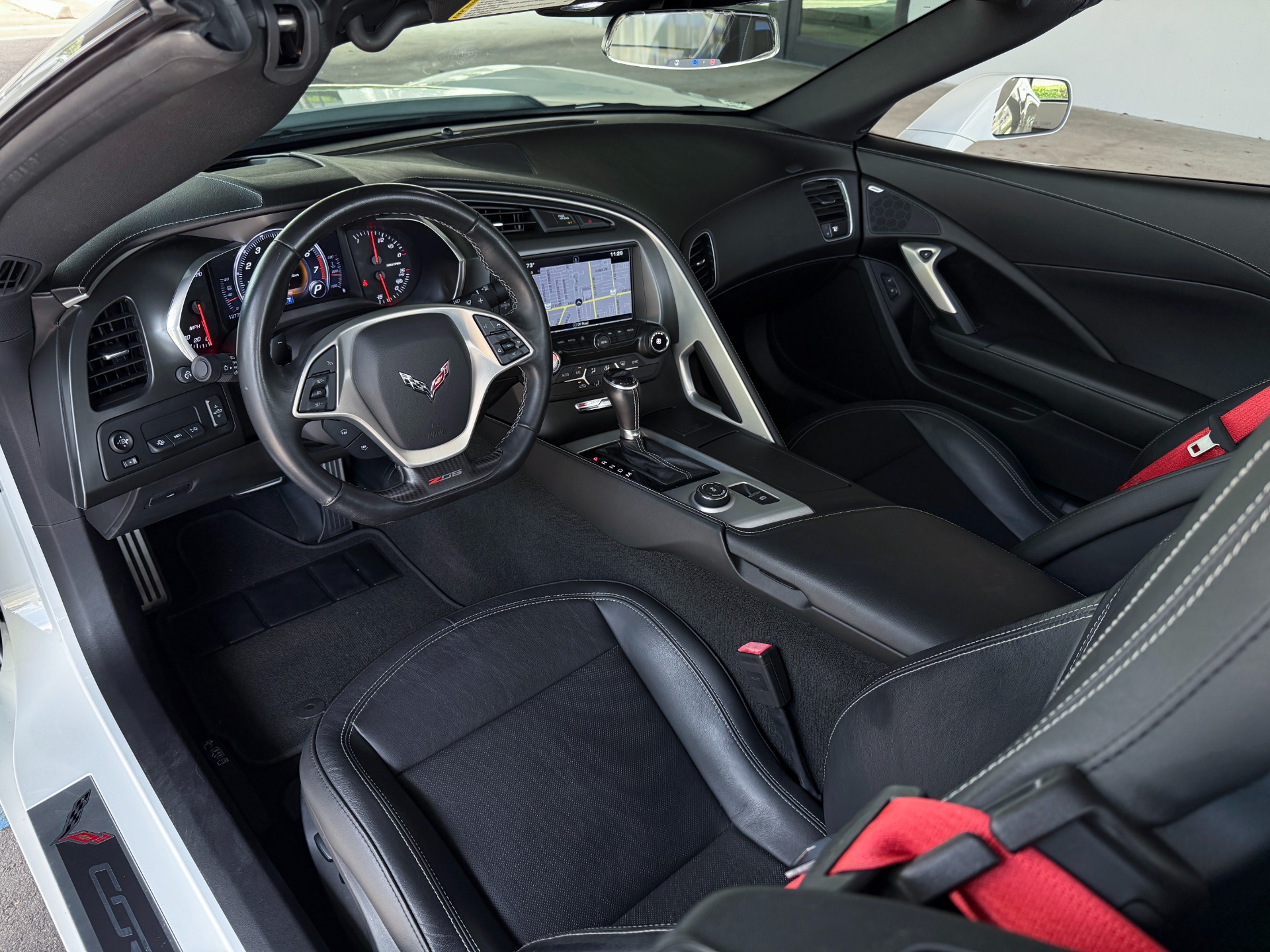 Used-2019-Chevrolet-Corvette-Z06