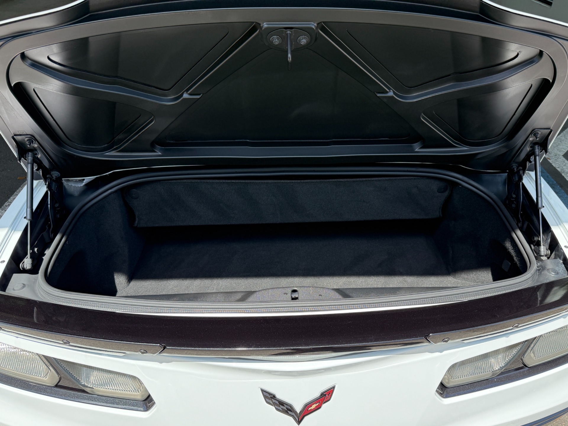 Used-2019-Chevrolet-Corvette-Z06