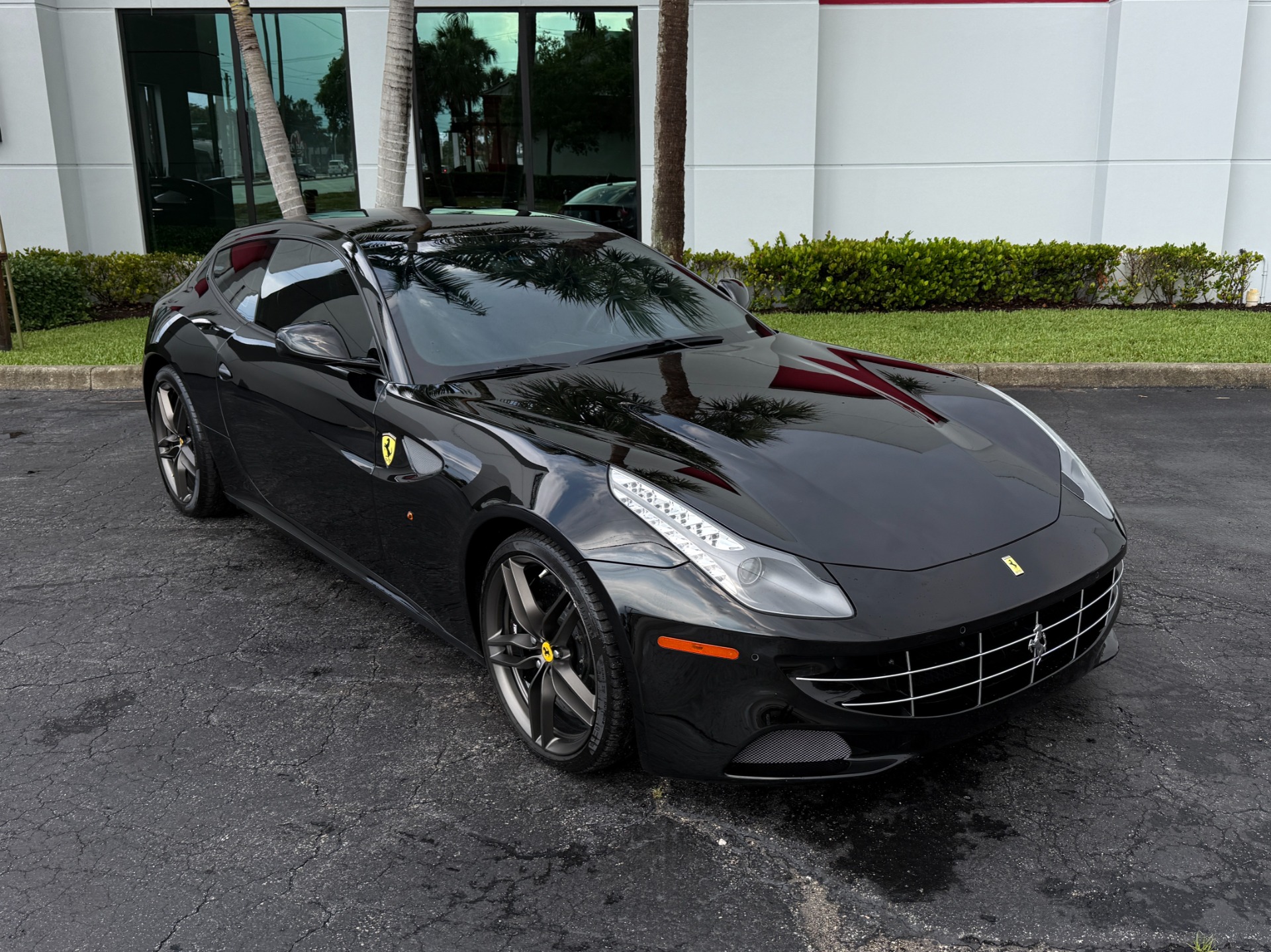 Used-2015-Ferrari-FF