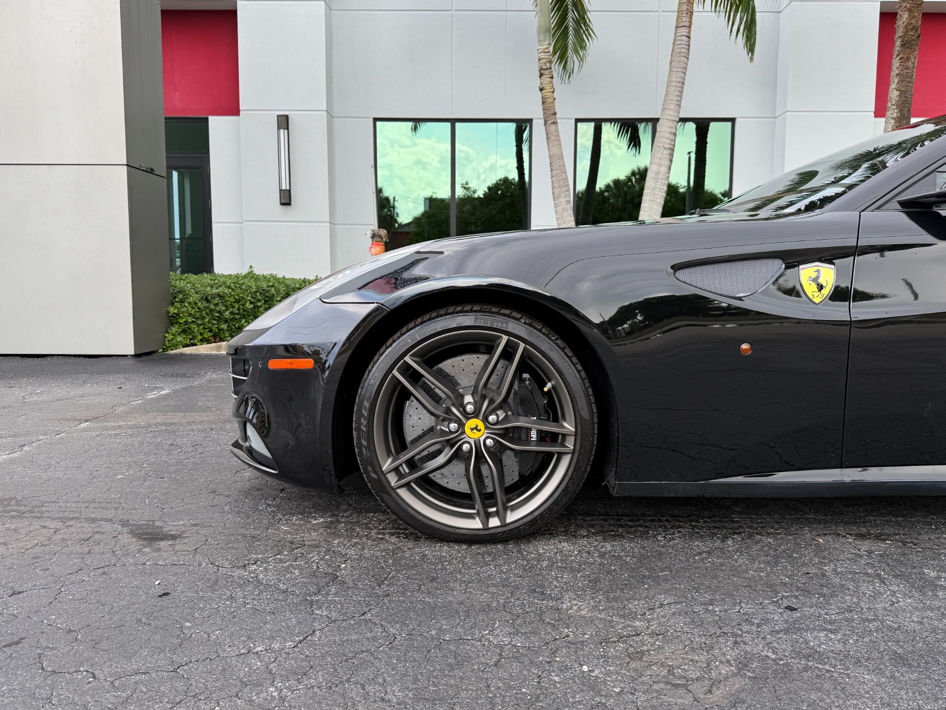 Used-2015-Ferrari-FF