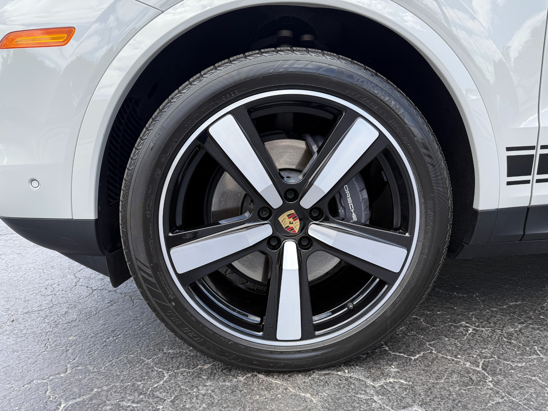 Used-2024-Porsche-Cayenne-Coupe