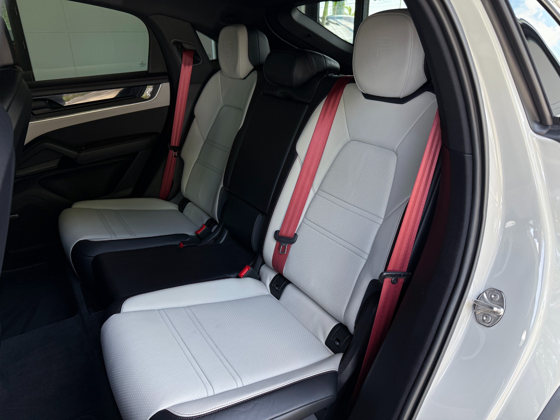 Used-2024-Porsche-Cayenne-Coupe