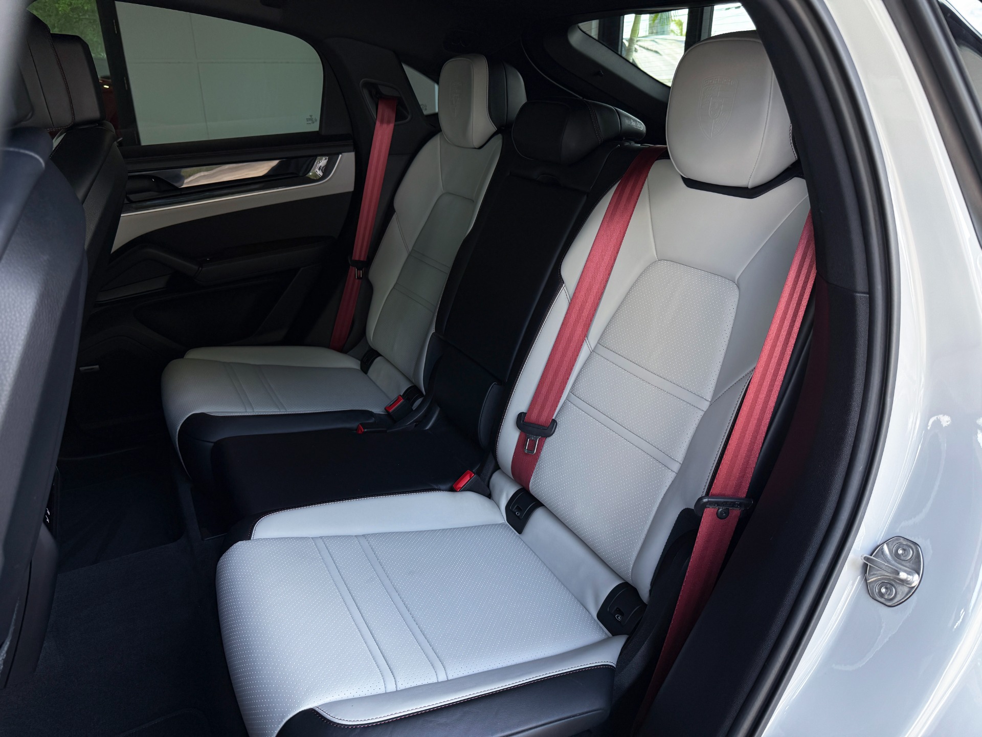Used-2024-Porsche-Cayenne-Coupe