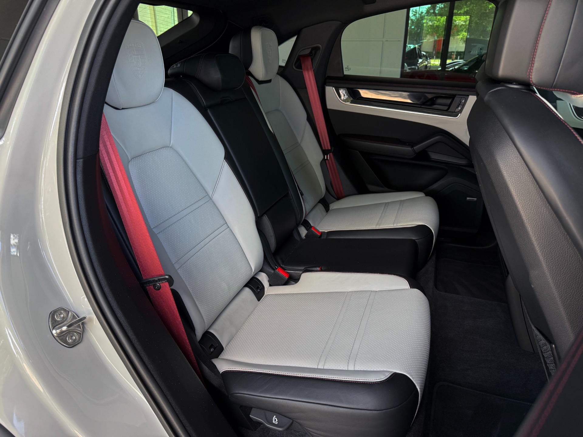 Used-2024-Porsche-Cayenne-Coupe