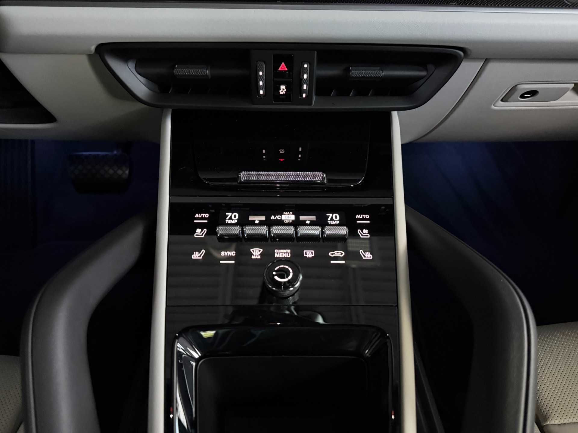 Used-2024-Porsche-Cayenne-Coupe