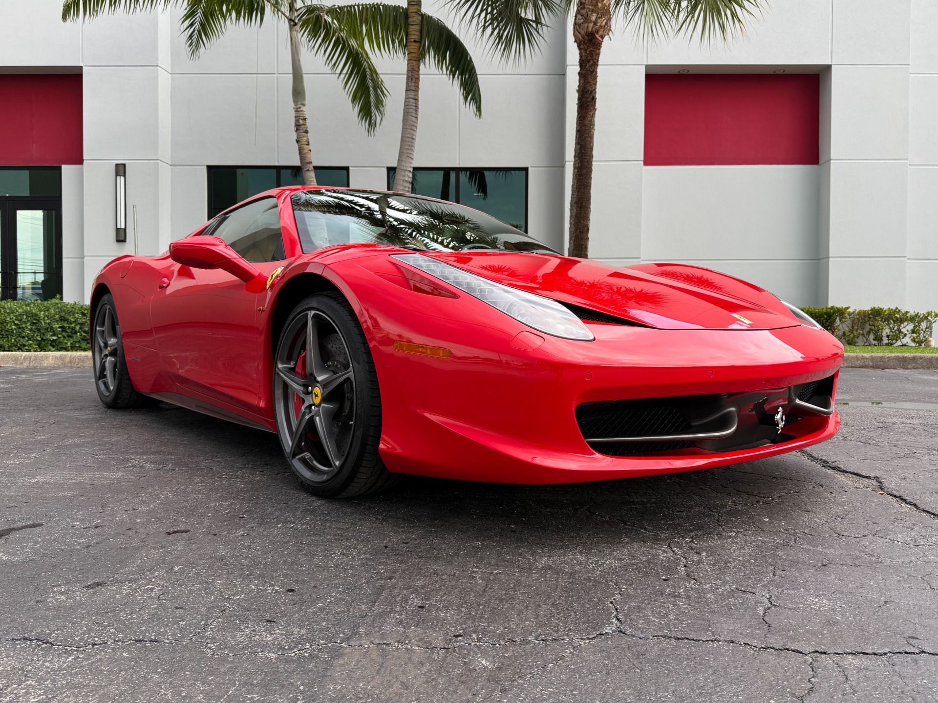 Used-2013-Ferrari-458-Spider