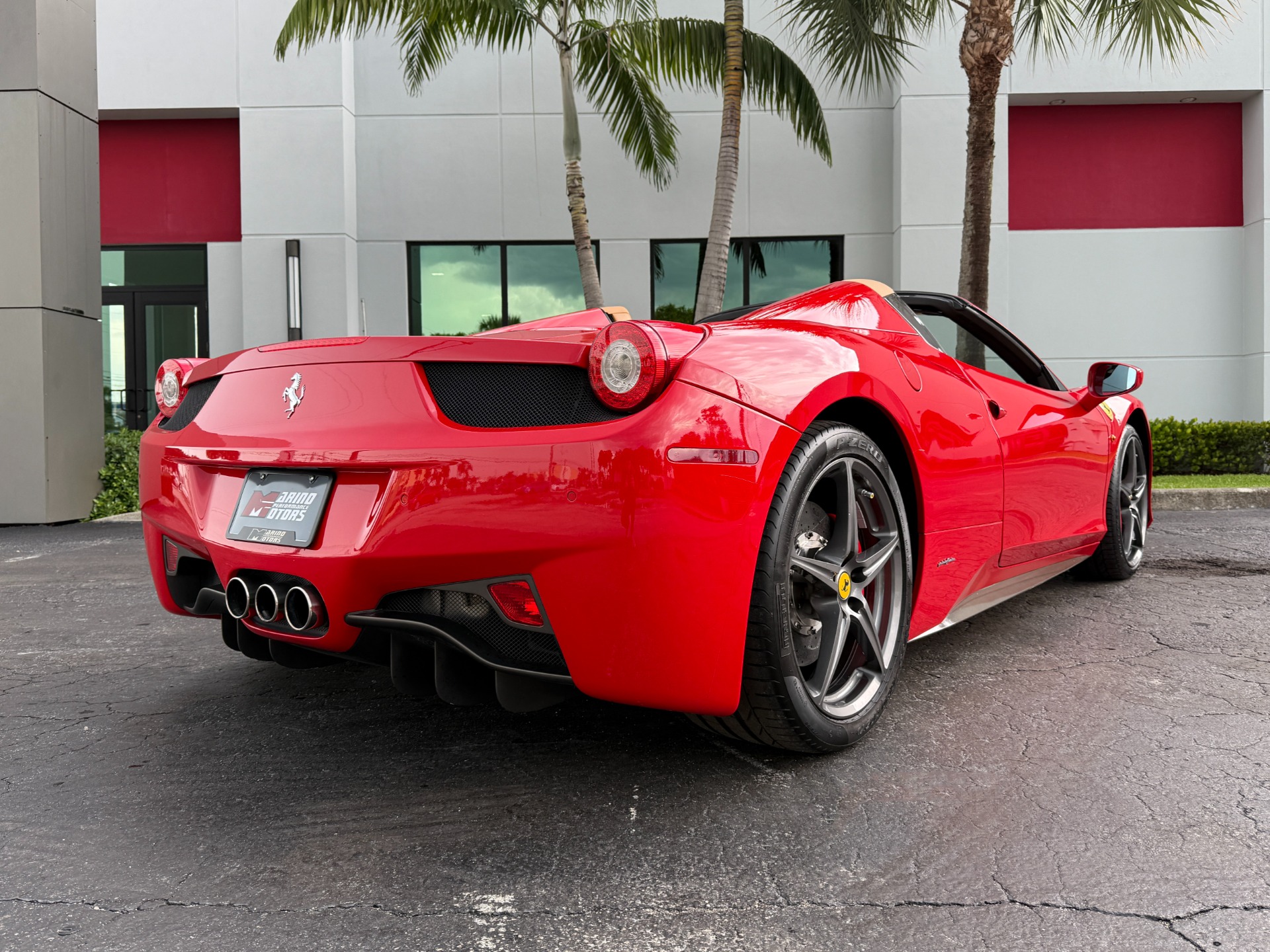Used-2013-Ferrari-458-Spider