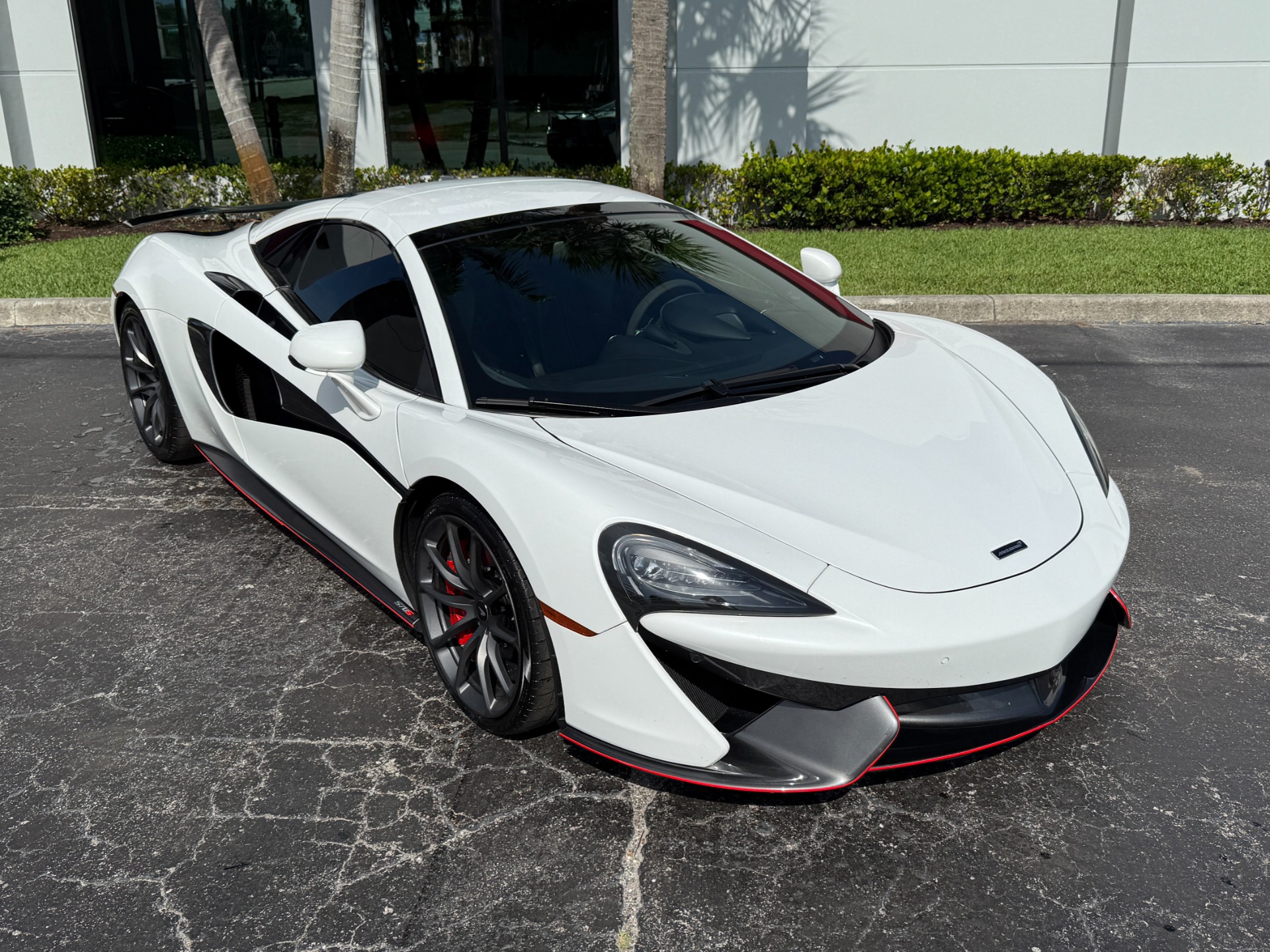 Used-2019-McLaren-570S-Spider