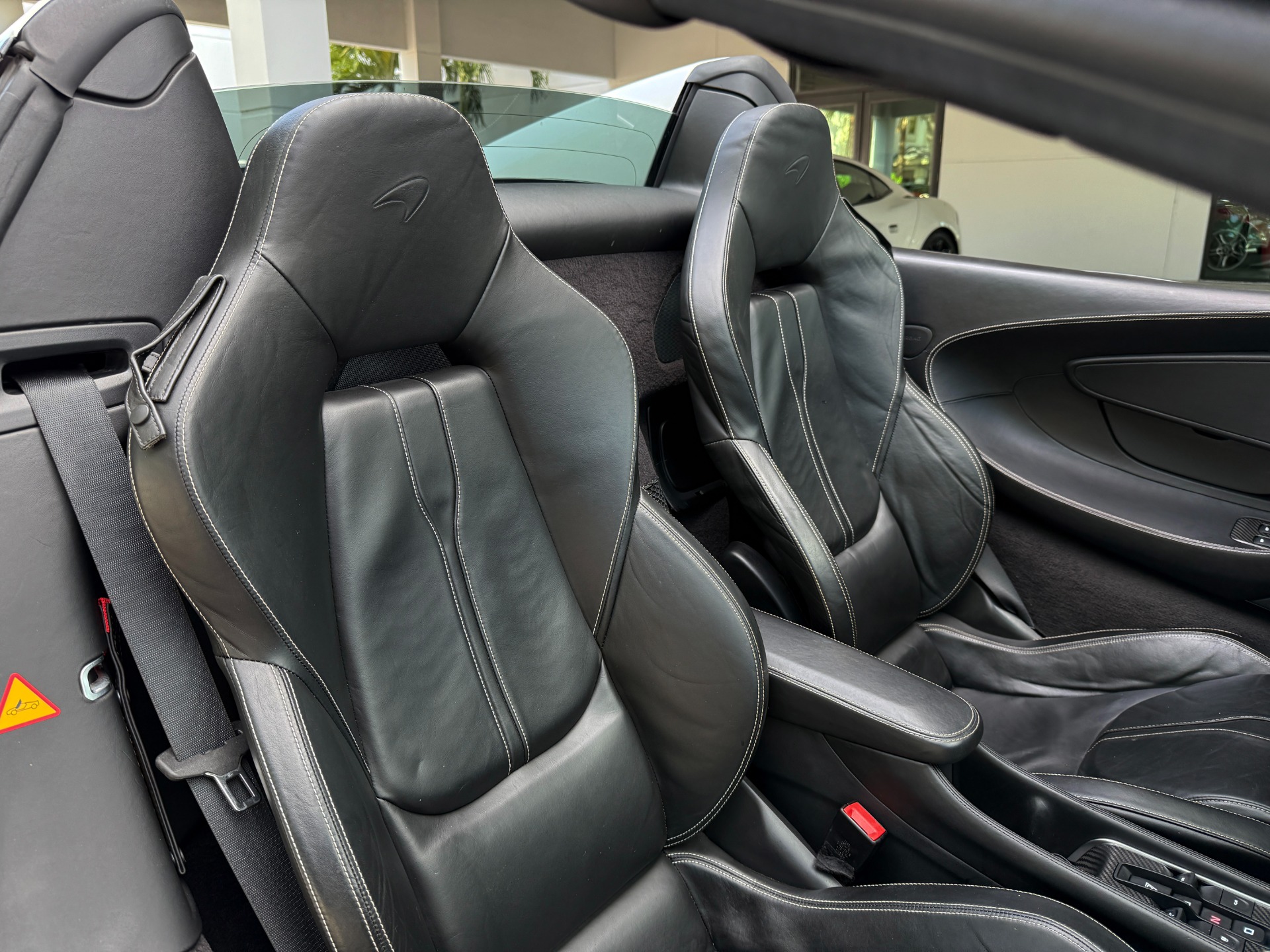 Used-2019-McLaren-570S-Spider