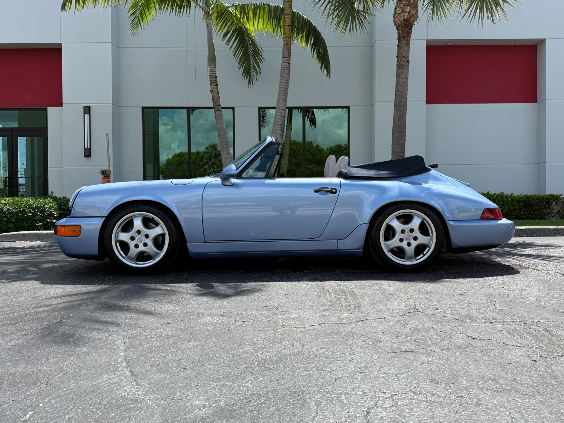 Used-1992-Porsche-911-Carrera-2