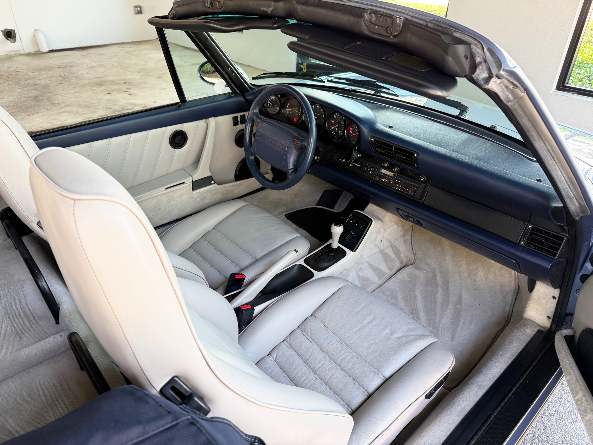 Used-1992-Porsche-911-Carrera-2