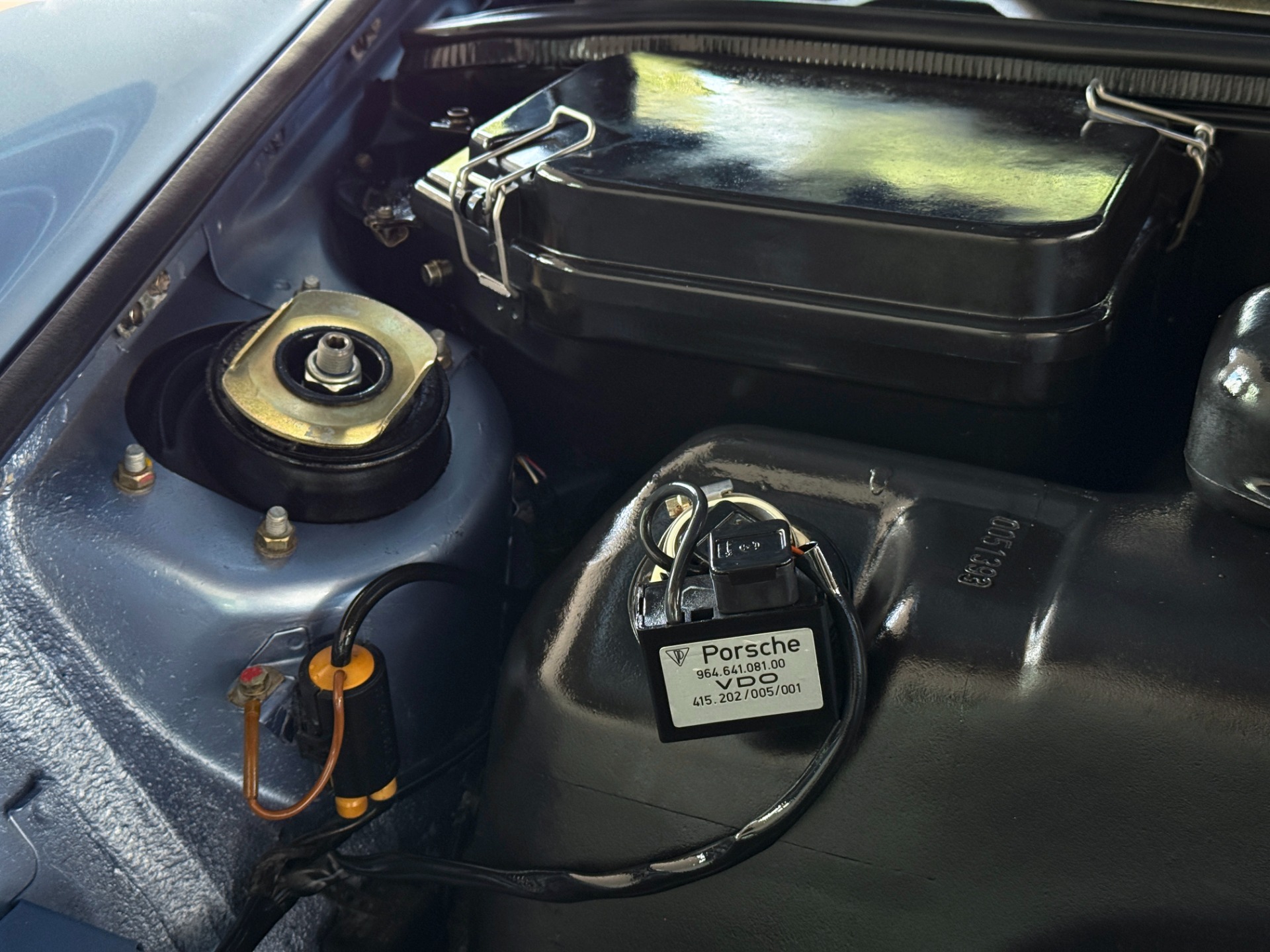 Used-1992-Porsche-911-Carrera-2