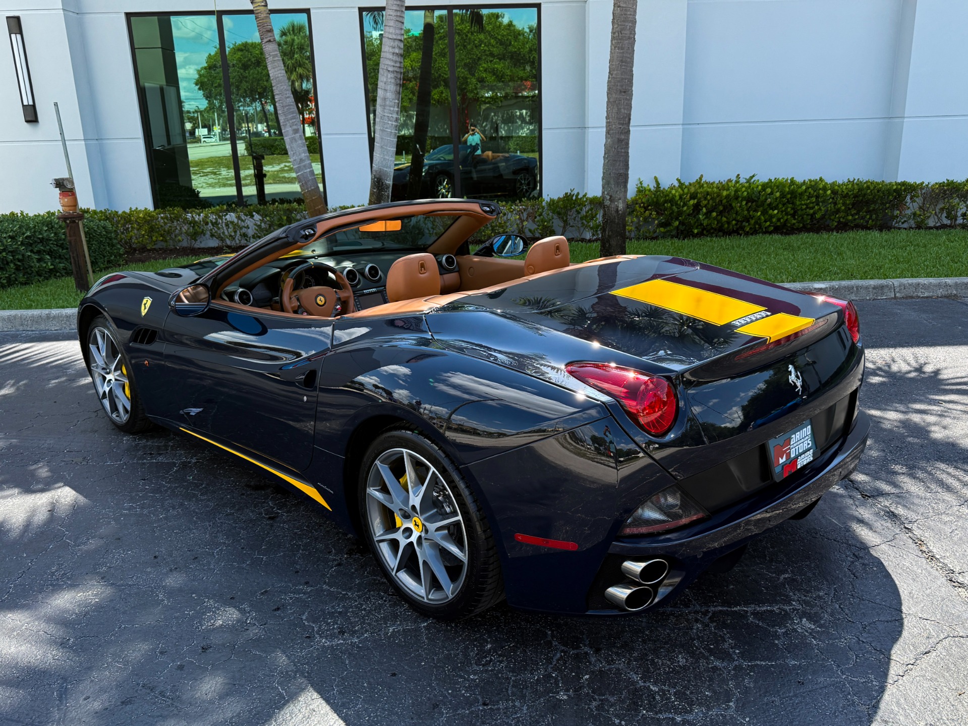 Used-2014-Ferrari-California