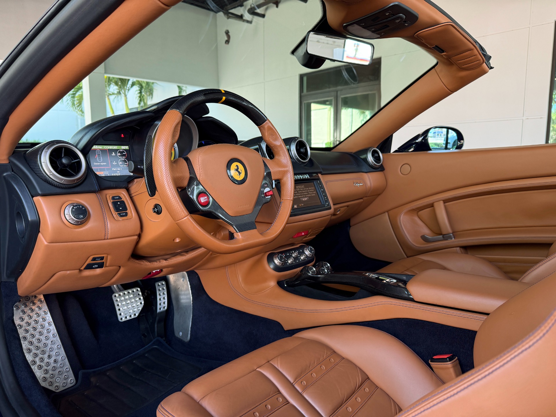Used-2014-Ferrari-California