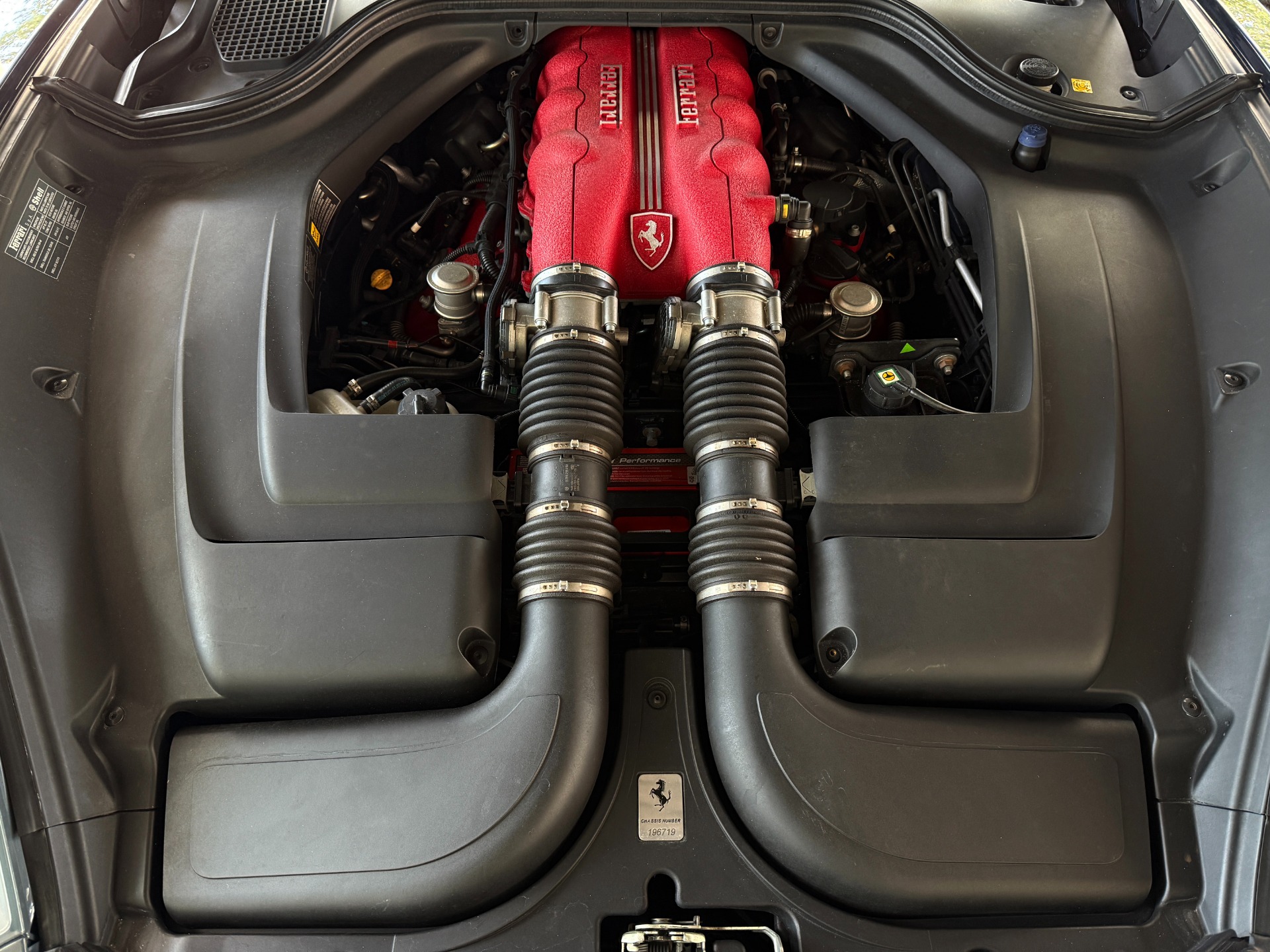 Used-2014-Ferrari-California