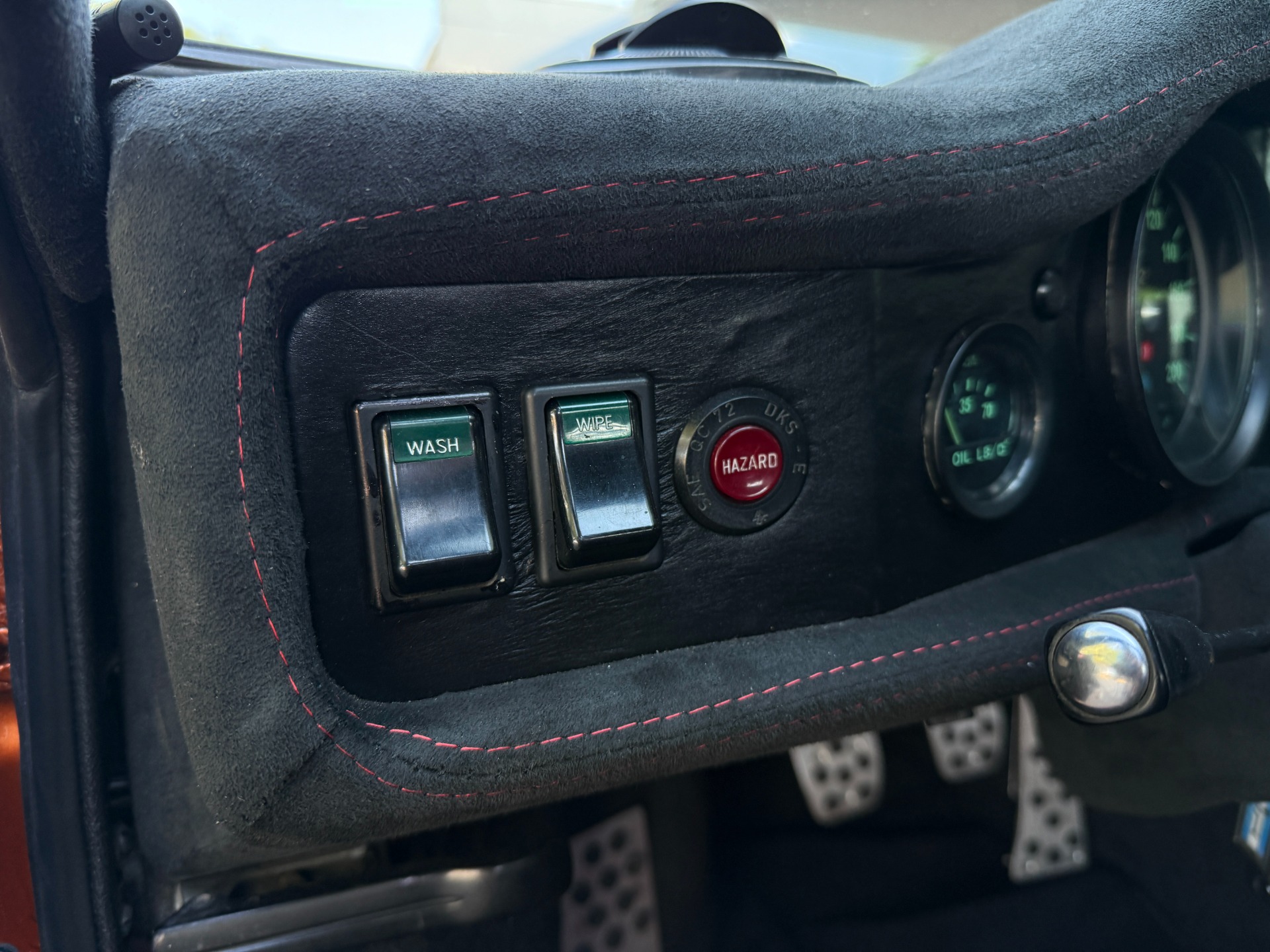 Used-1974-DeTomaso-Pantera