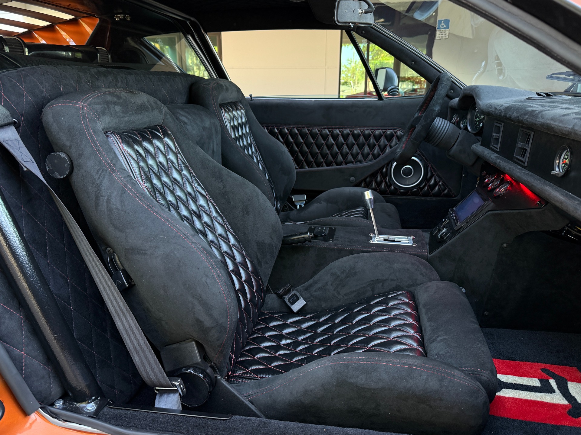 Used-1974-DeTomaso-Pantera