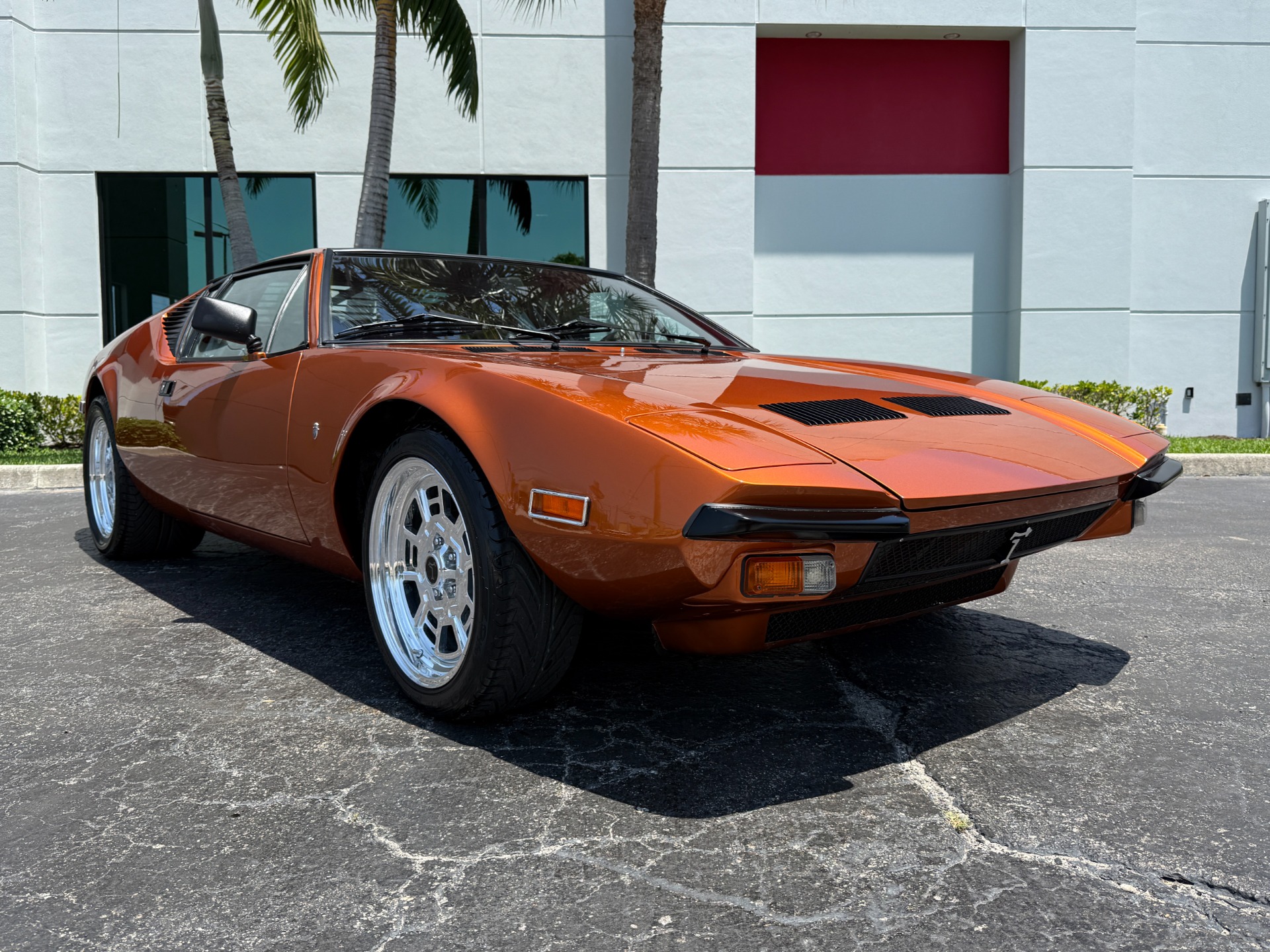 Used-1974-DeTomaso-Pantera