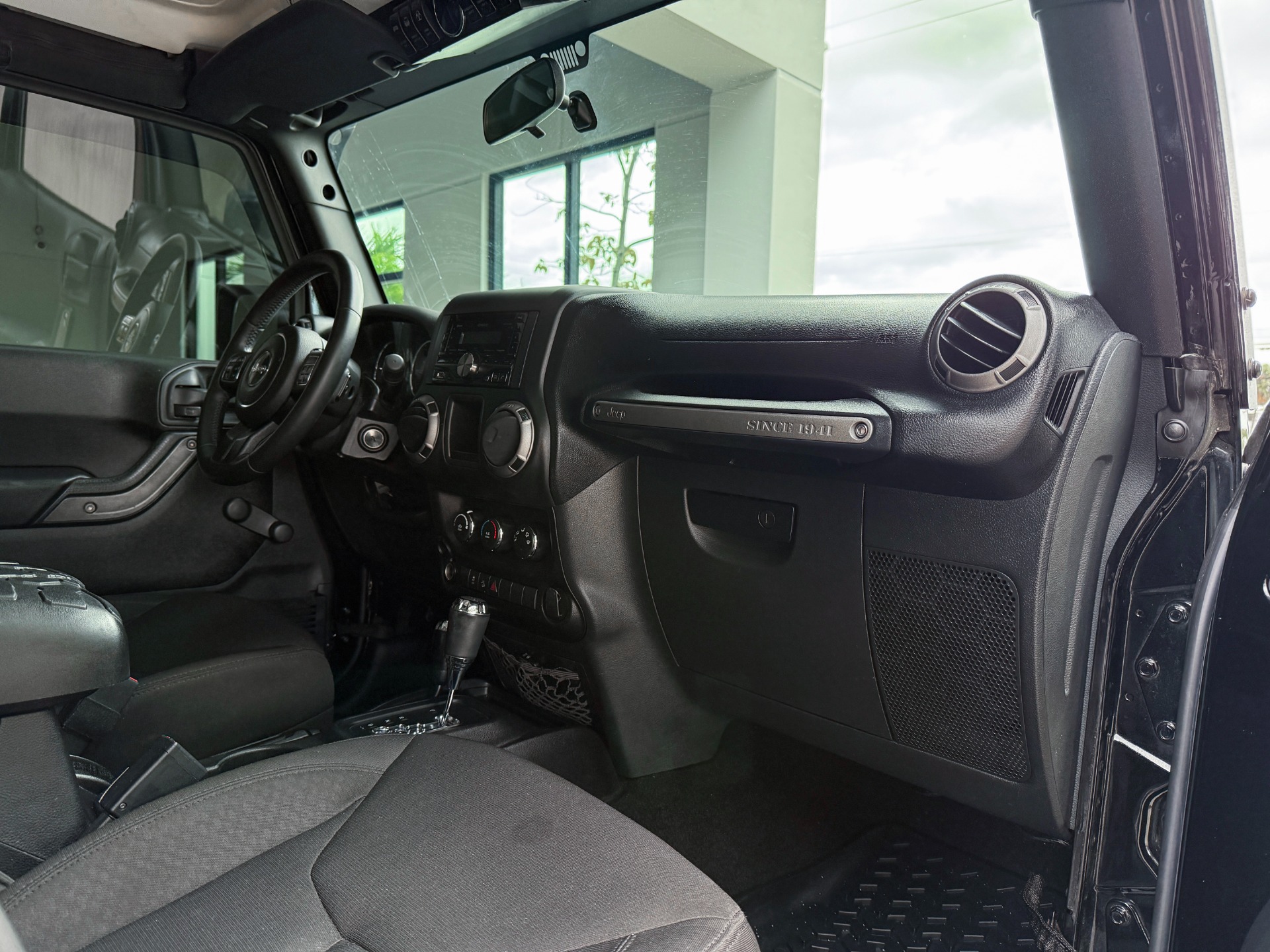 Used-2015-Jeep-Wrangler-Willys-Wheeler-Edition