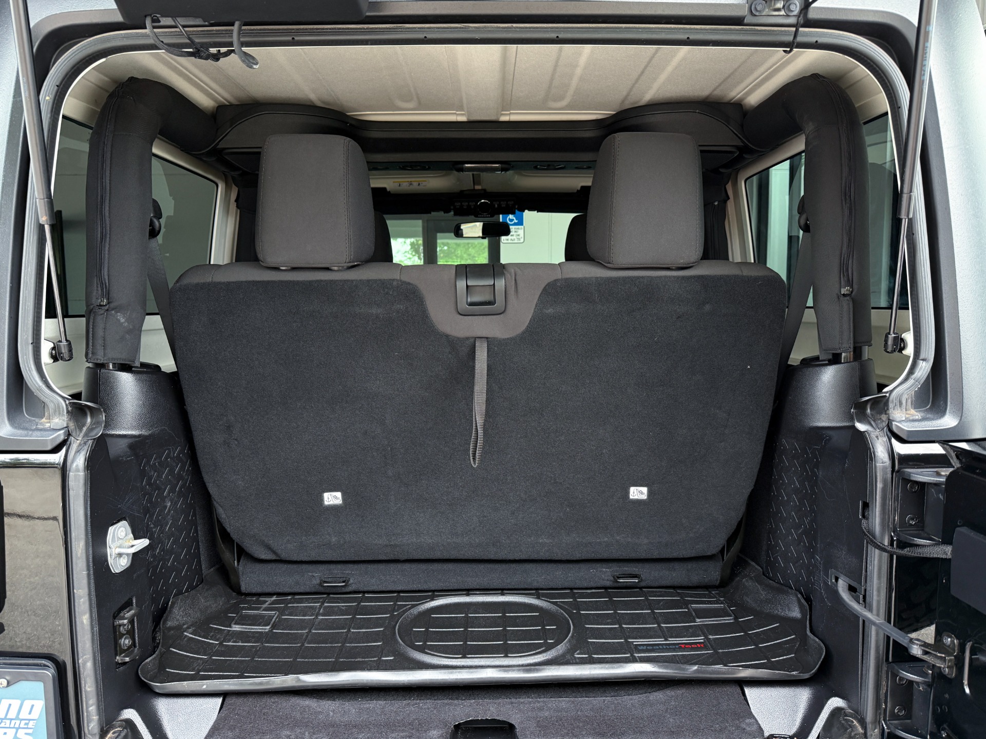 Used-2015-Jeep-Wrangler-Willys-Wheeler-Edition